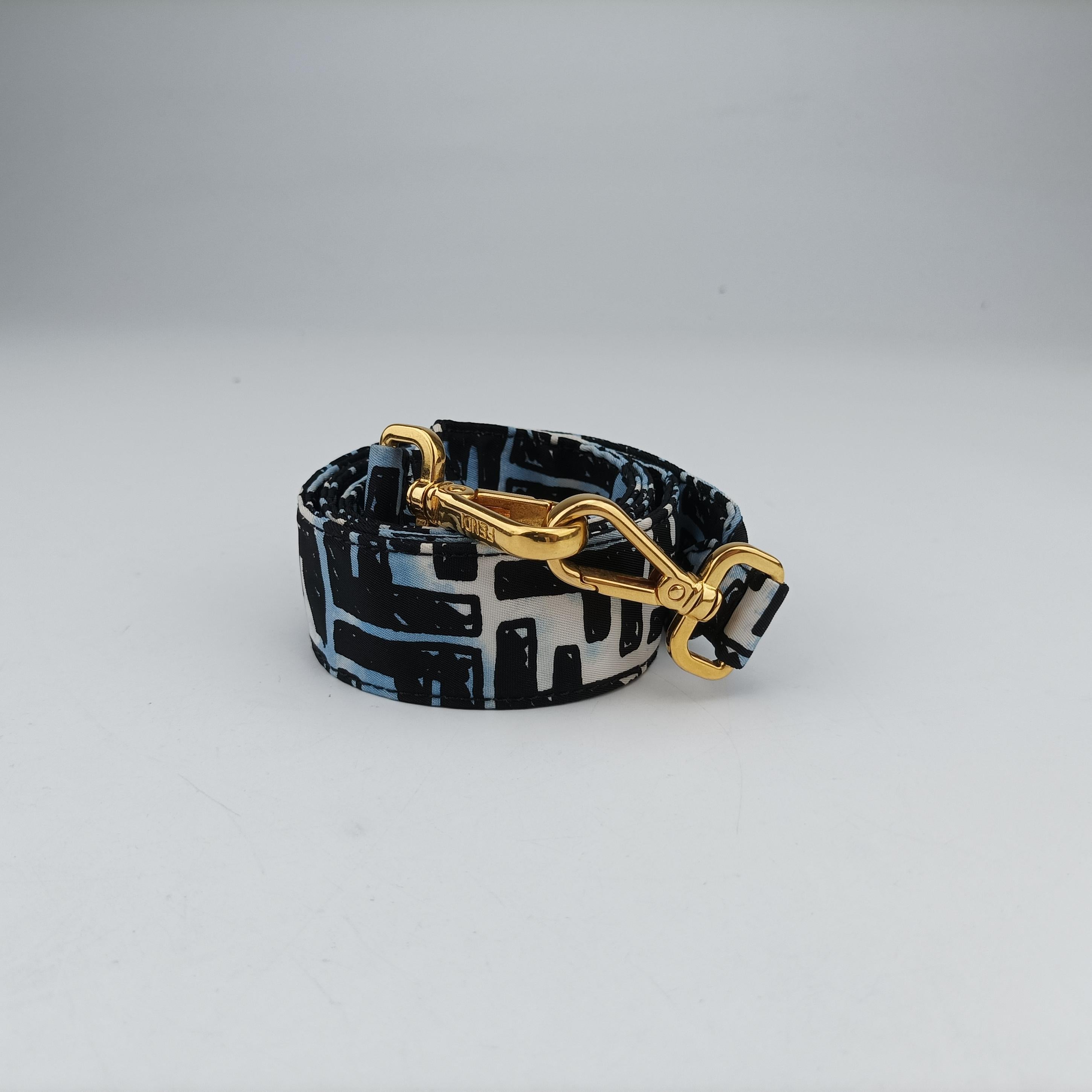 Pre-owned Fendi Mamma Bucket Black×Multicolour Nylon 8BR784 shoulderbag | stylenewstar