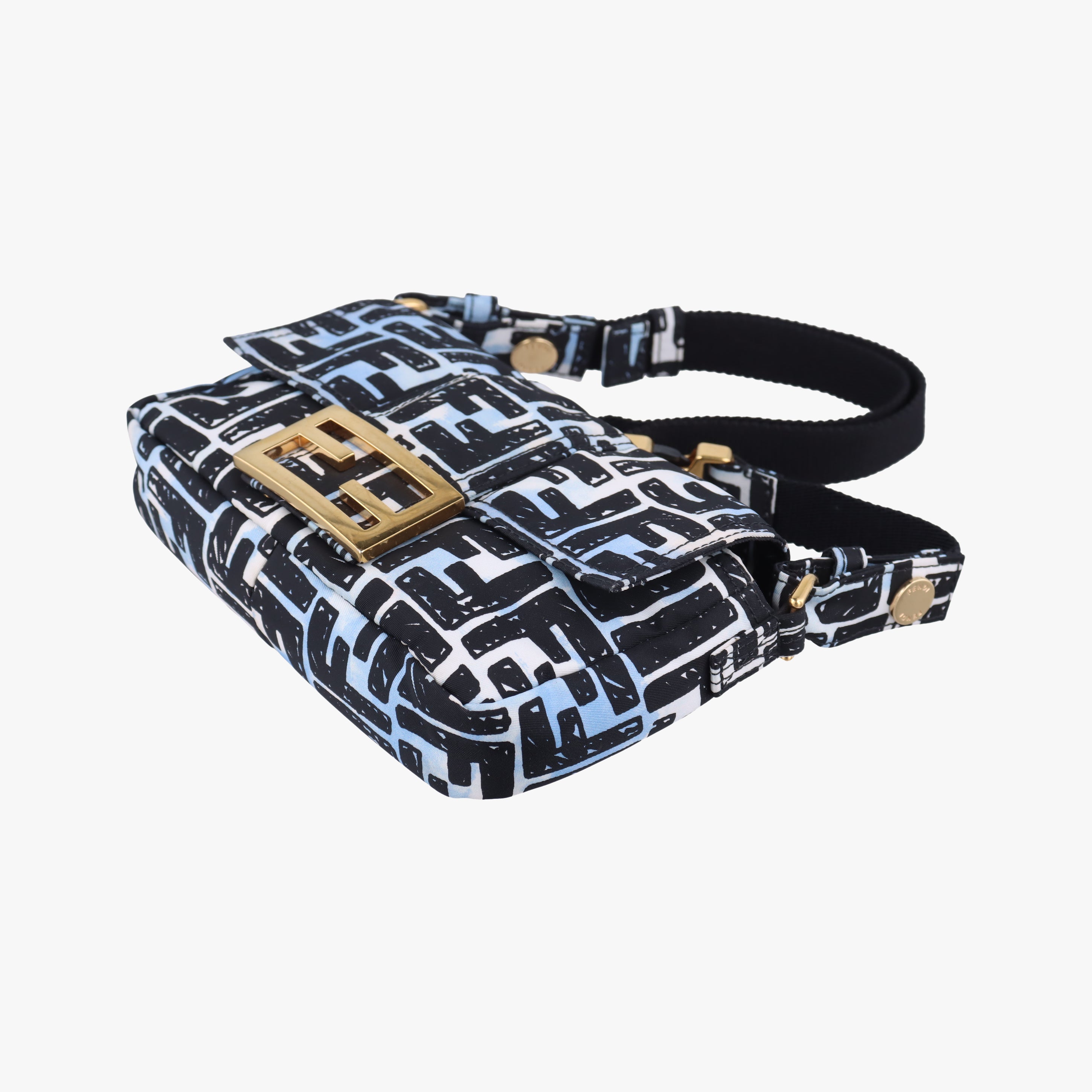 Pre-owned Fendi Mamma Bucket Black×Multicolour Nylon 8BR784 shoulderbag | stylenewstar