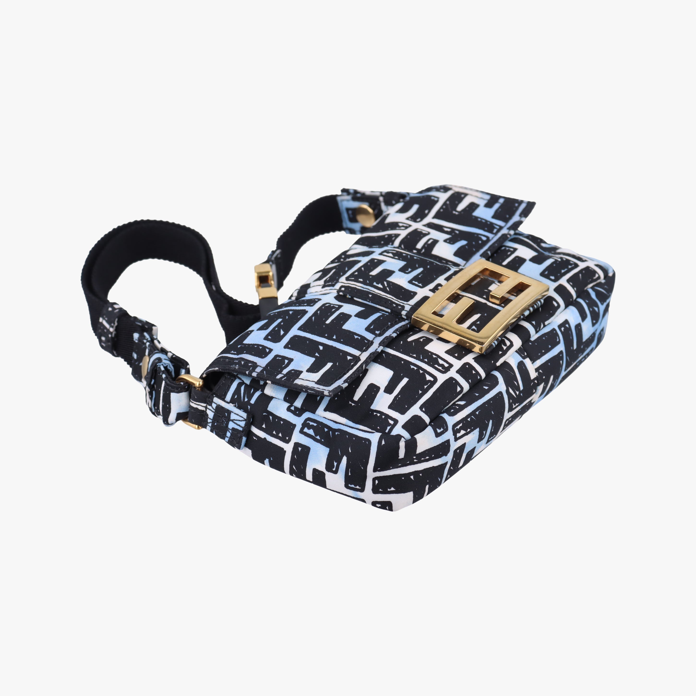 Pre-owned Fendi Mamma Bucket Black×Multicolour Nylon 8BR784 shoulderbag | stylenewstar
