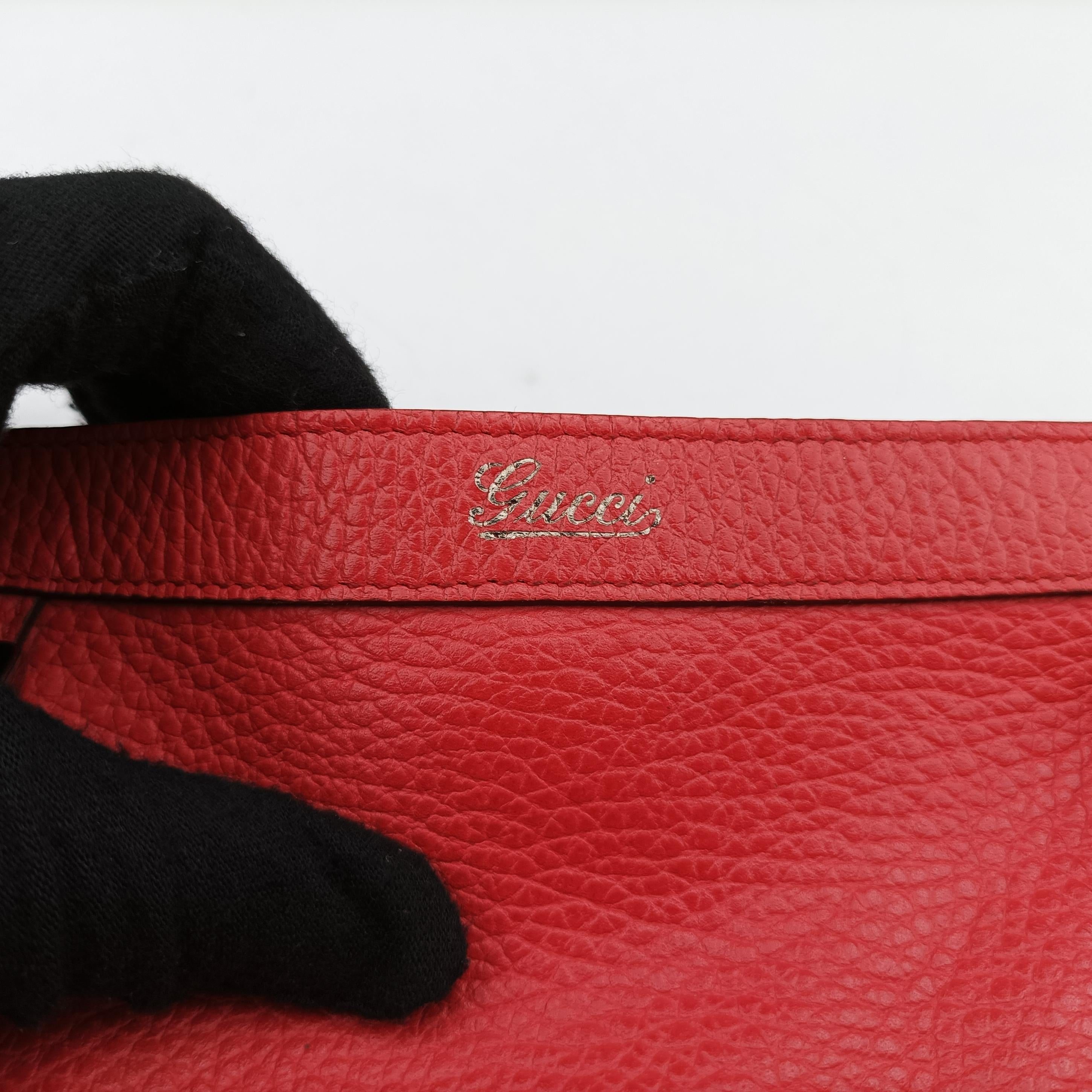 Pre-owned Gucci Abbey Red Leather 268641 shoulderbag | stylenewstar