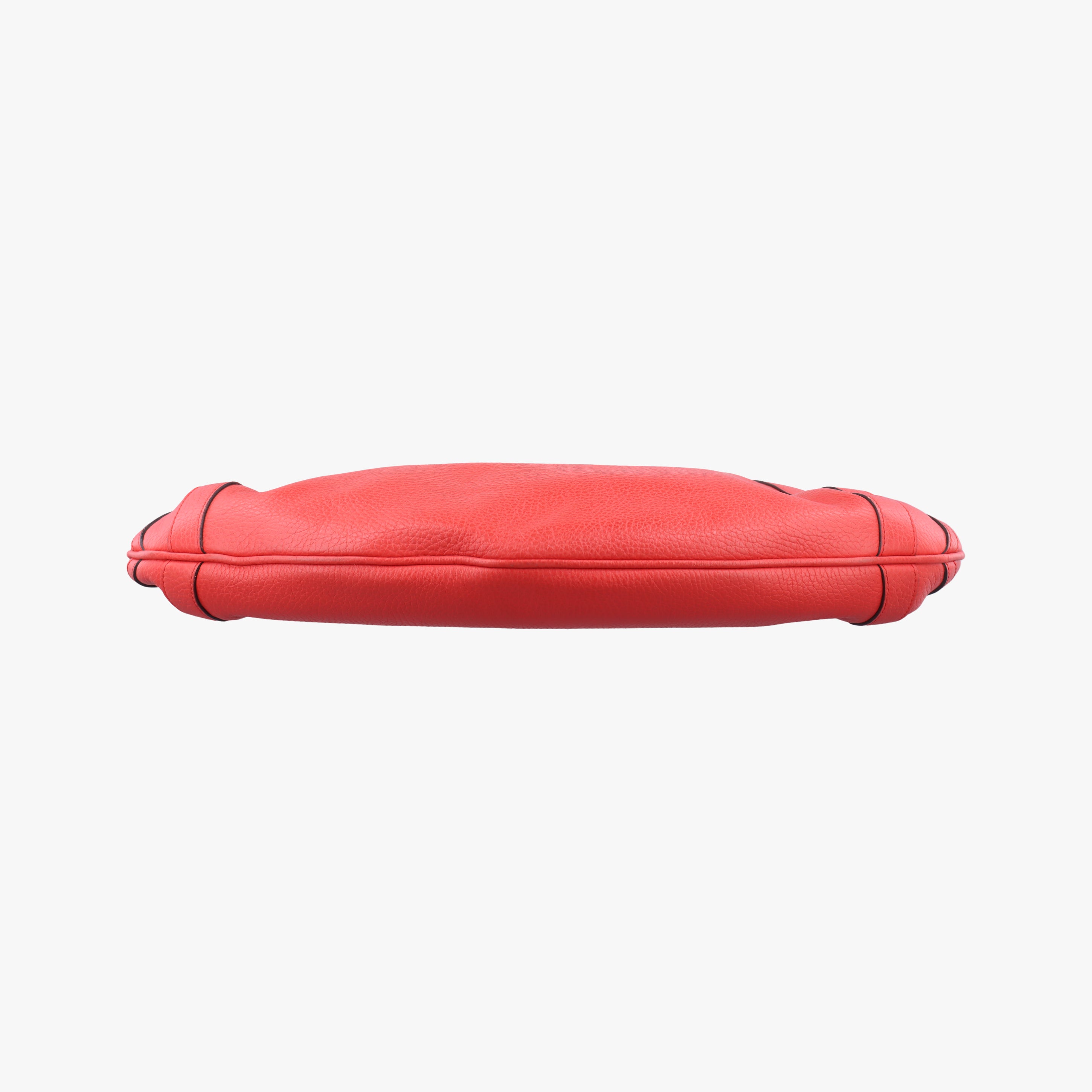 Pre-owned Gucci Abbey Red Leather 268641 shoulderbag | stylenewstar