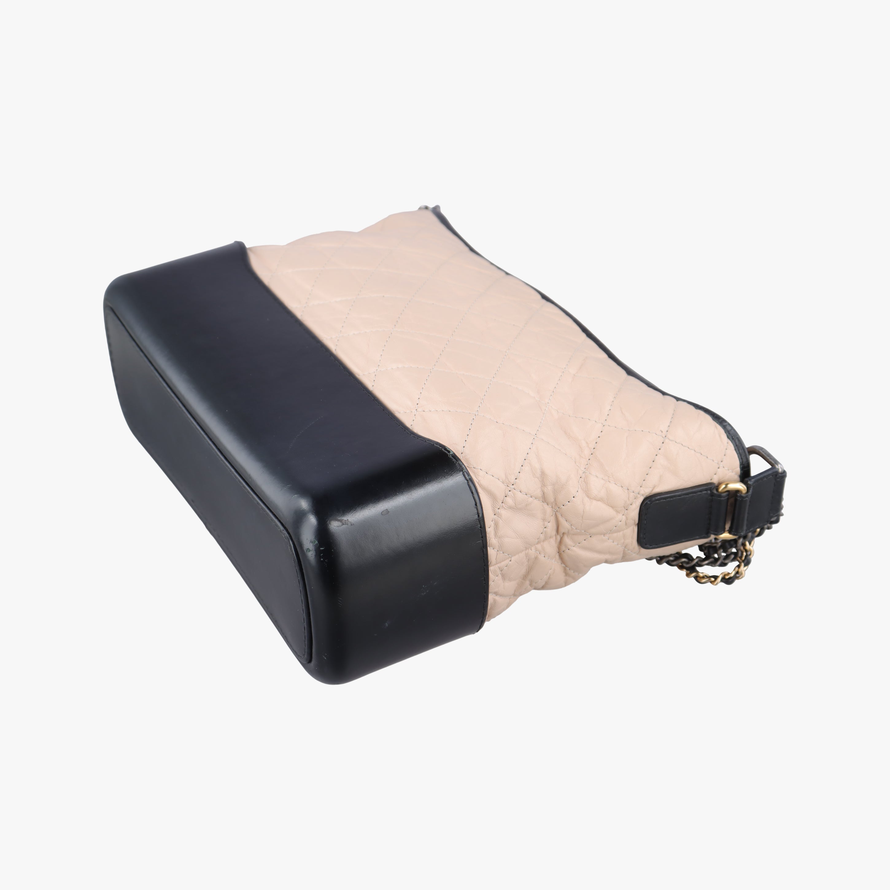 Pre-owned Chanel GABRIELLE Black×beige Leather A93824 shoulderbag | stylenewstar