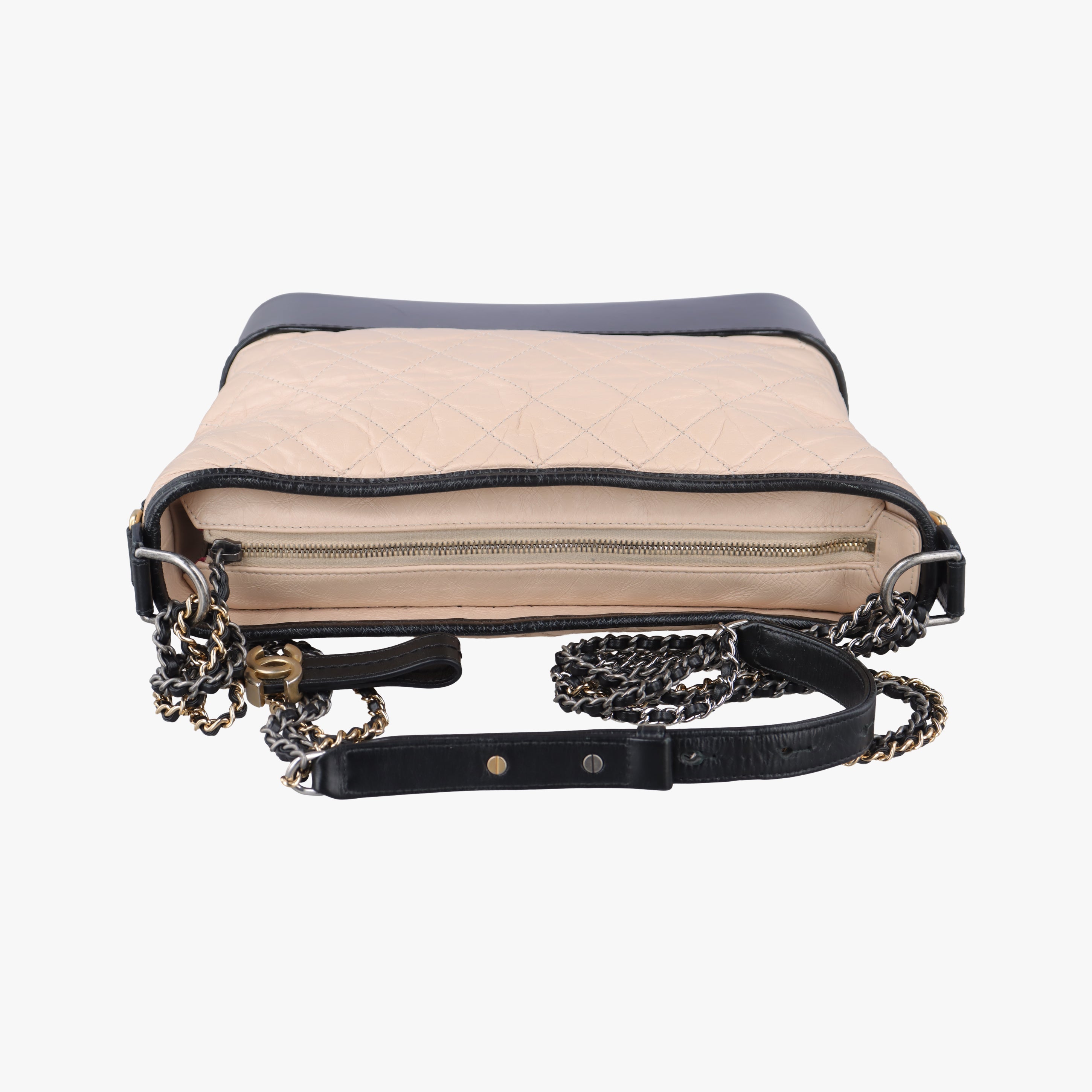 Pre-owned Chanel GABRIELLE Black×beige Leather A93824 shoulderbag | stylenewstar