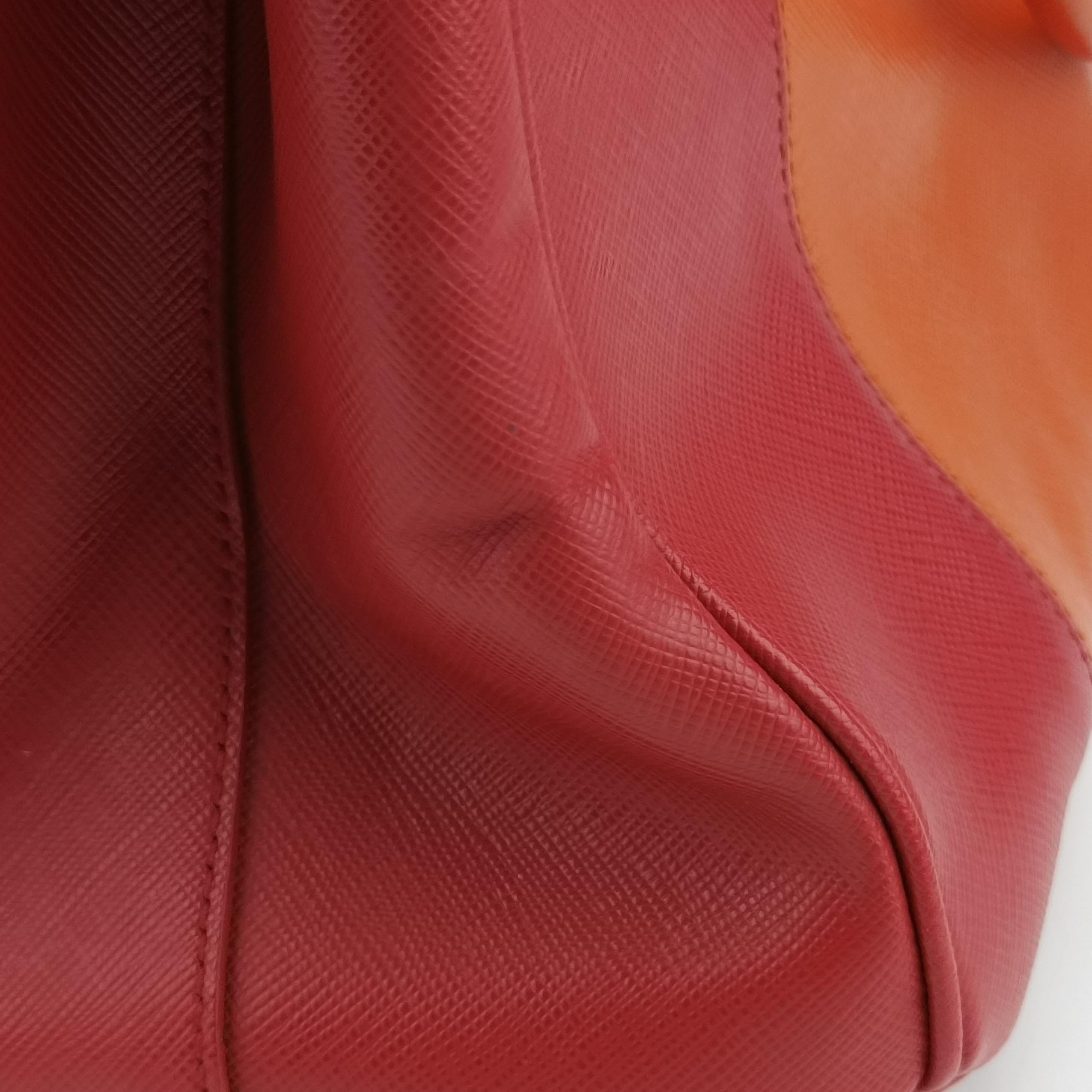 Pre-owned Prada Galleria Orange×red SAFFIANO Leather B2274C shoulderbag | stylenewstar