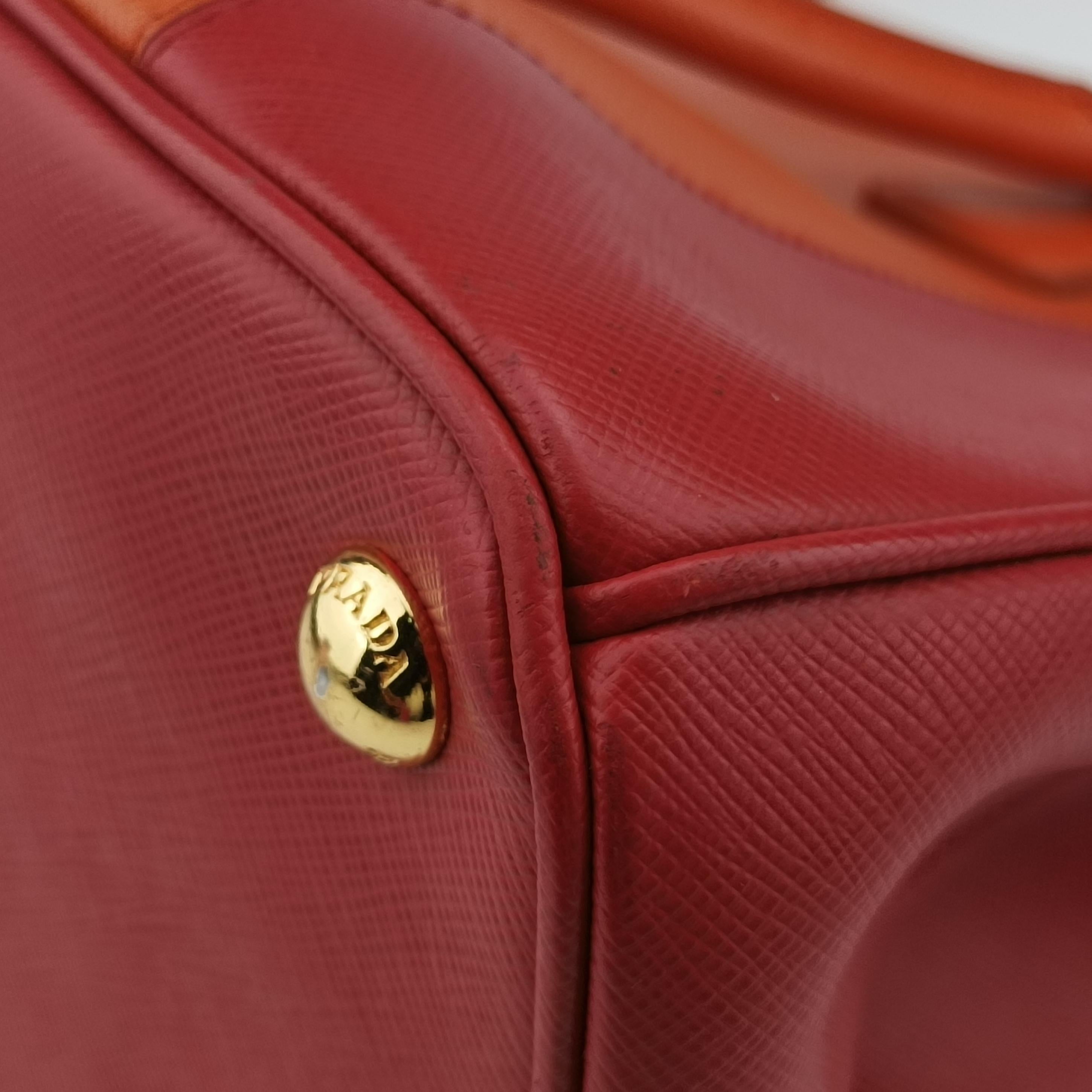 Pre-owned Prada Galleria Orange×red SAFFIANO Leather B2274C shoulderbag | stylenewstar