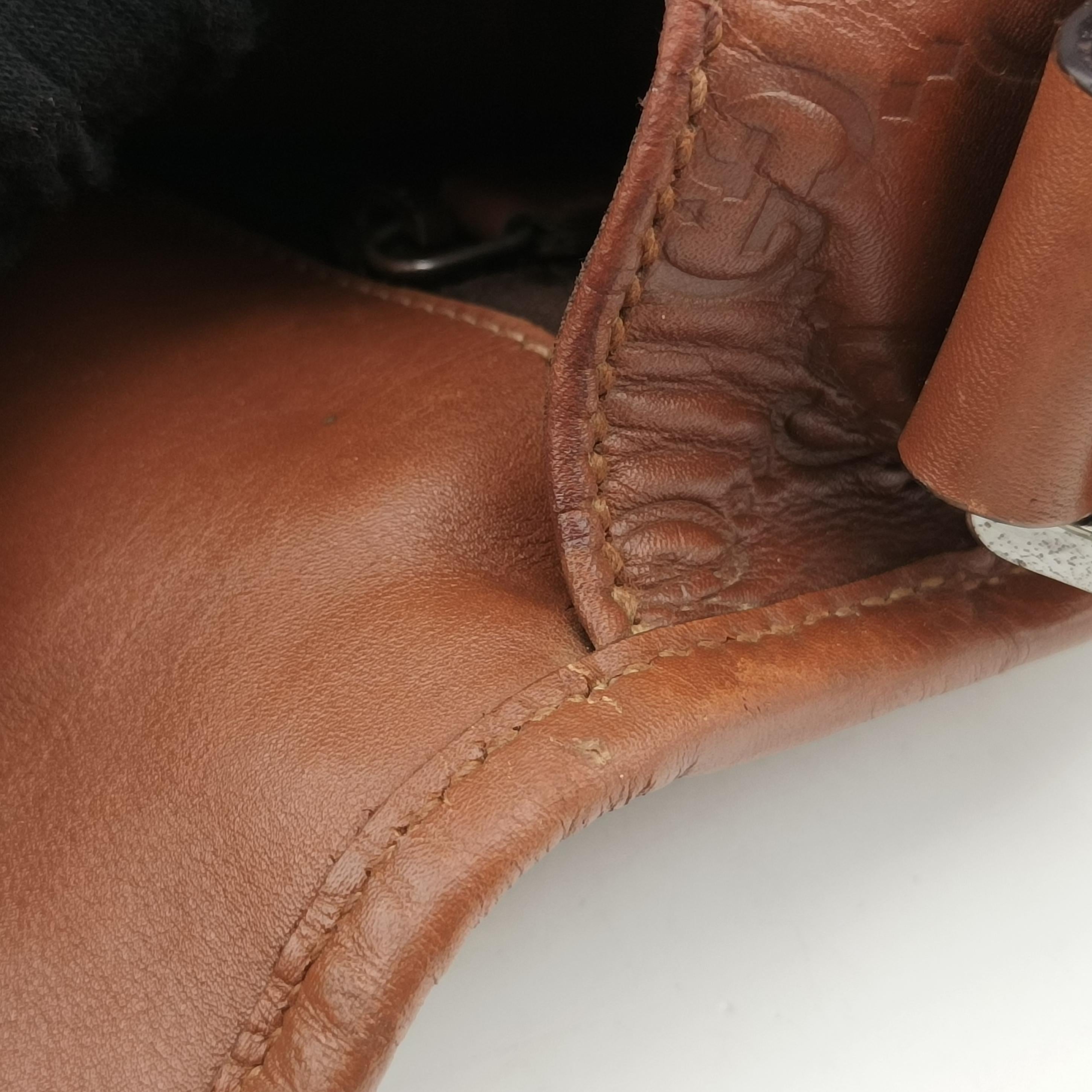 Pre-owned Gucci Guccissima Brown leather 145844 shoulderbag | stylenewstar