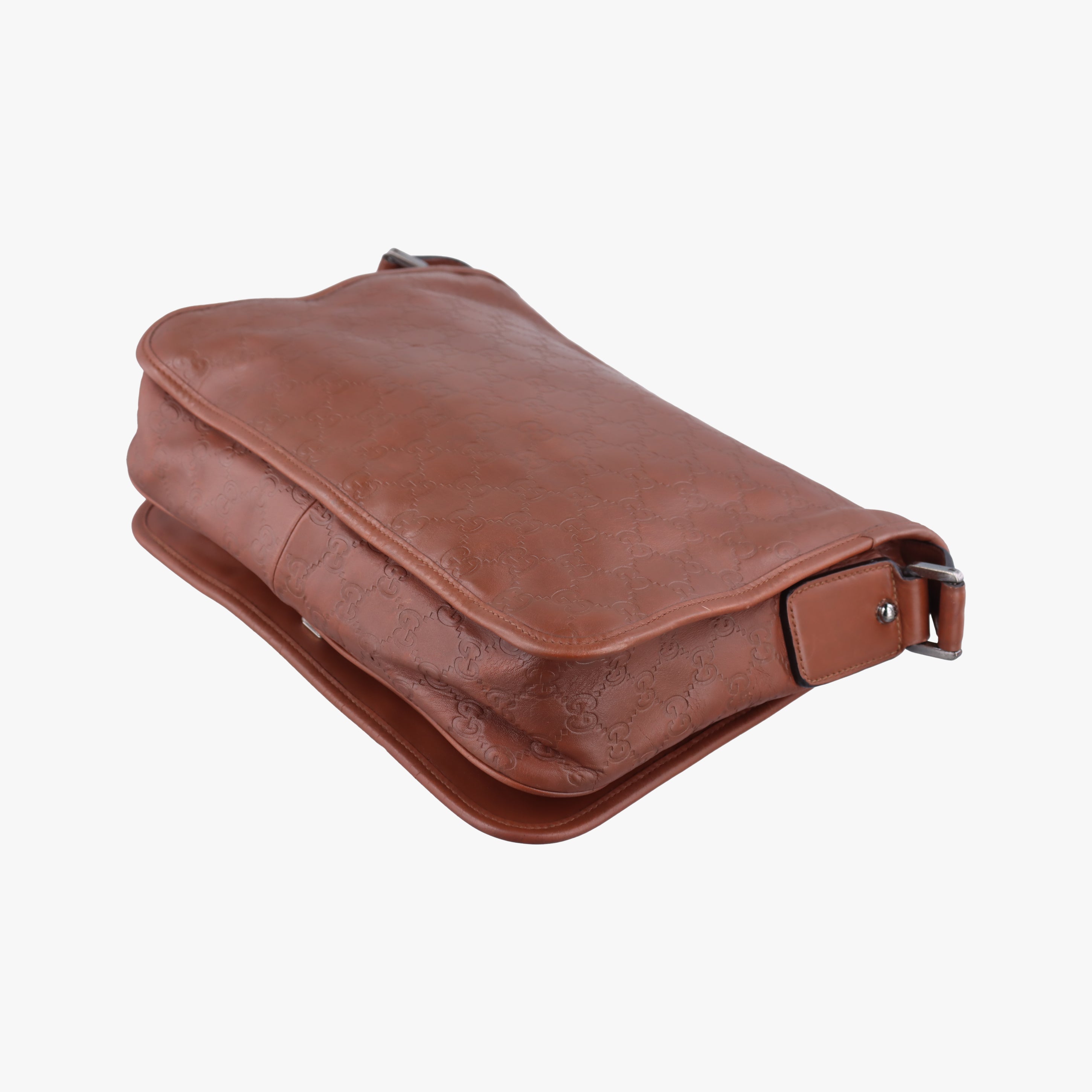 Pre-owned Gucci Guccissima Brown leather 145844 shoulderbag | stylenewstar