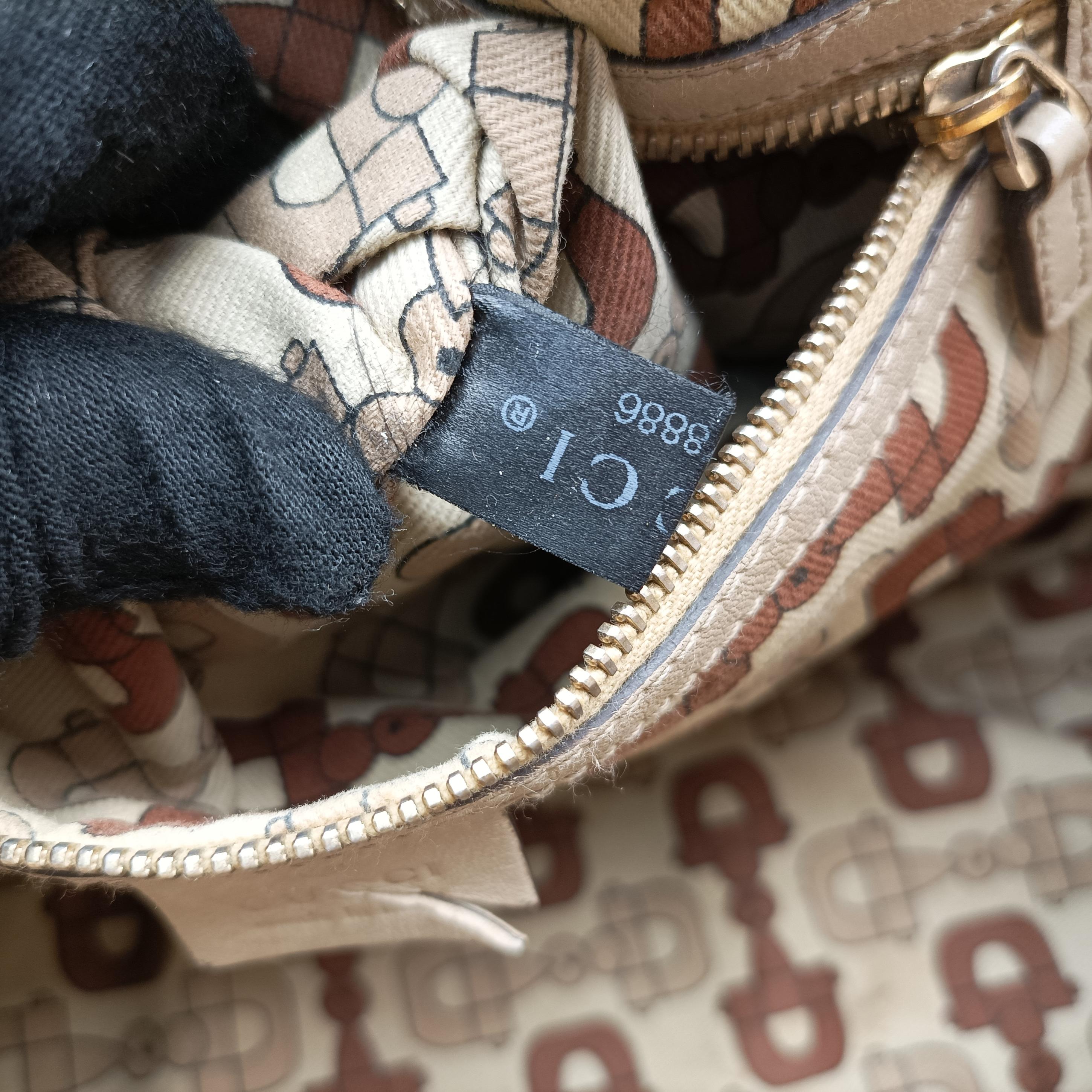 Secondhand Gucci Pelham Hobo Beige leather 137621 handbag | stylenewstar