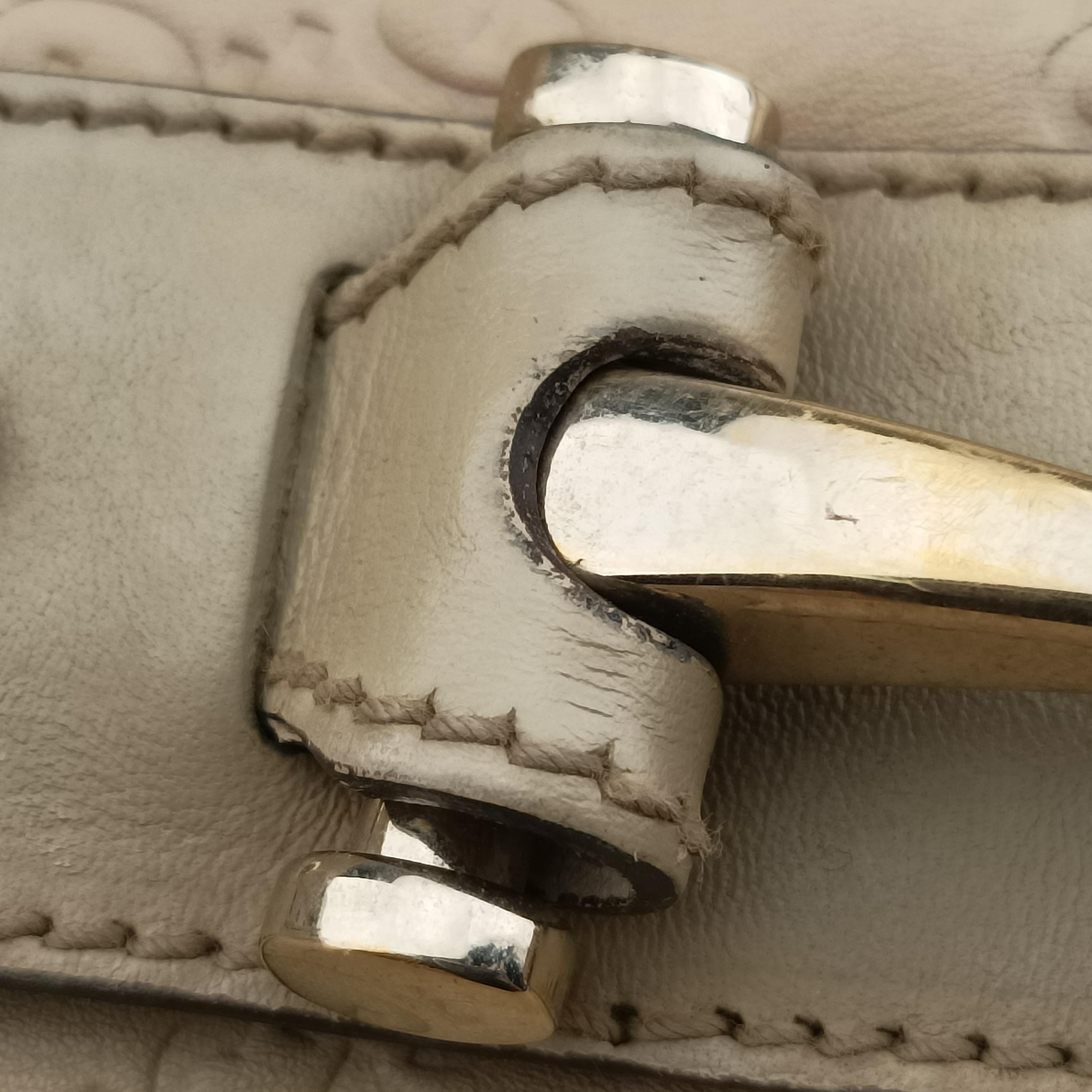 Secondhand Gucci Pelham Hobo Beige leather 137621 handbag | stylenewstar