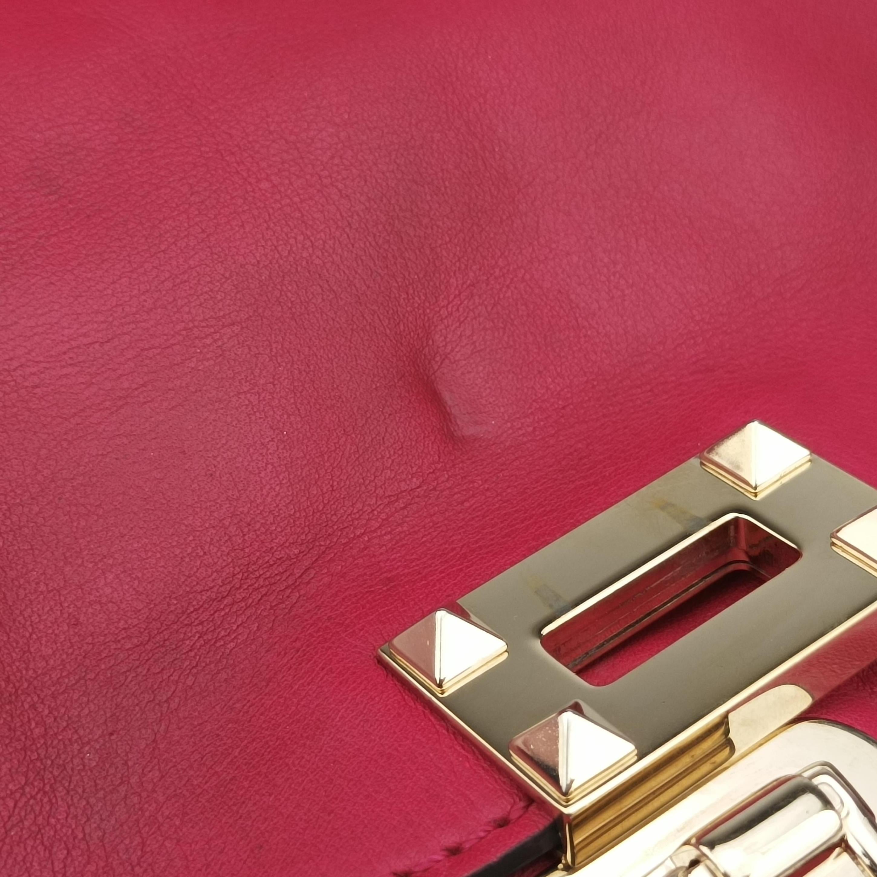 Vintage Valentino Rockstud Rose Leather  shoulderbag | stylenewstar
