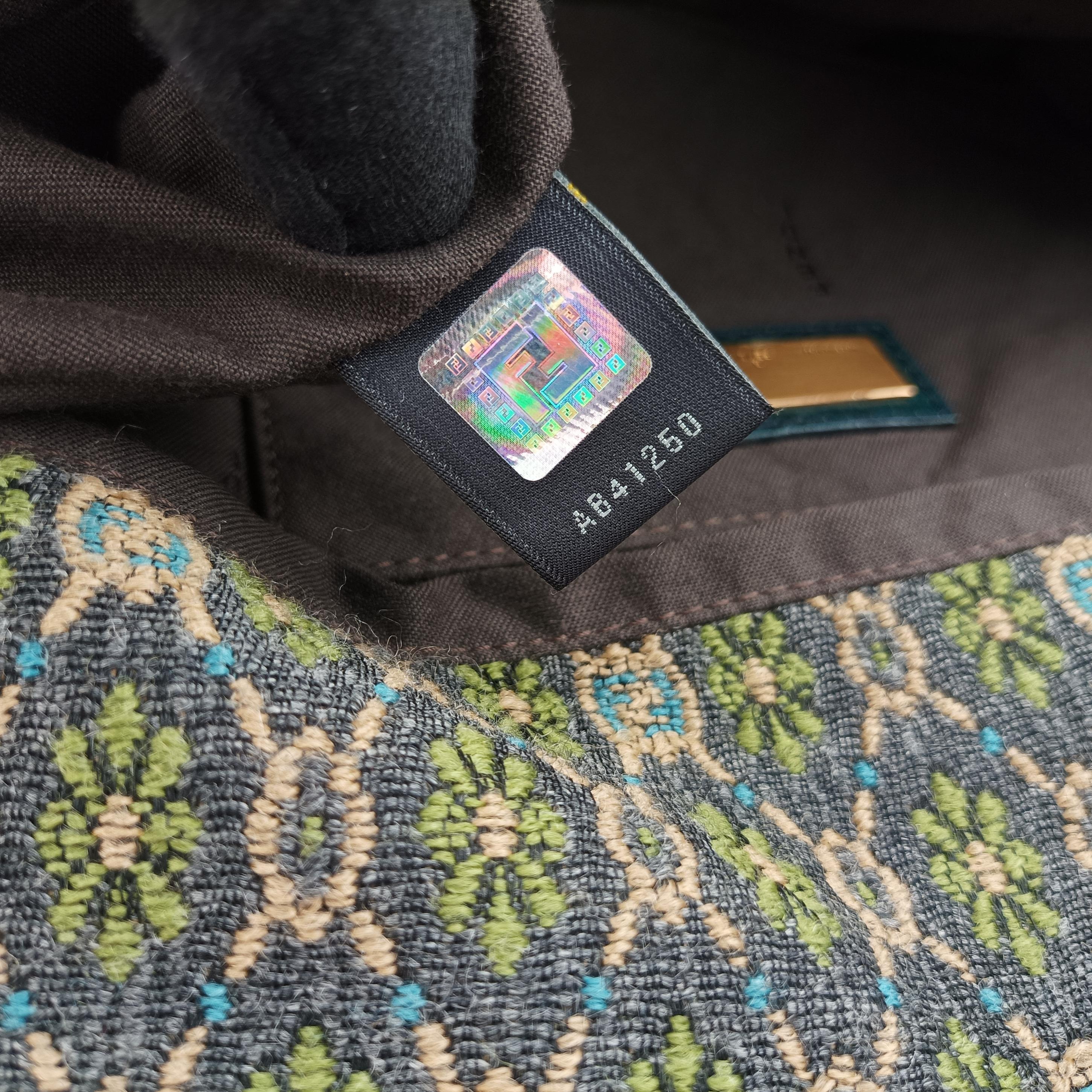 Pre-owned Fendi Baguette Black×Multicolour Jacquard 8BT096 shoulderbag | stylenewstar