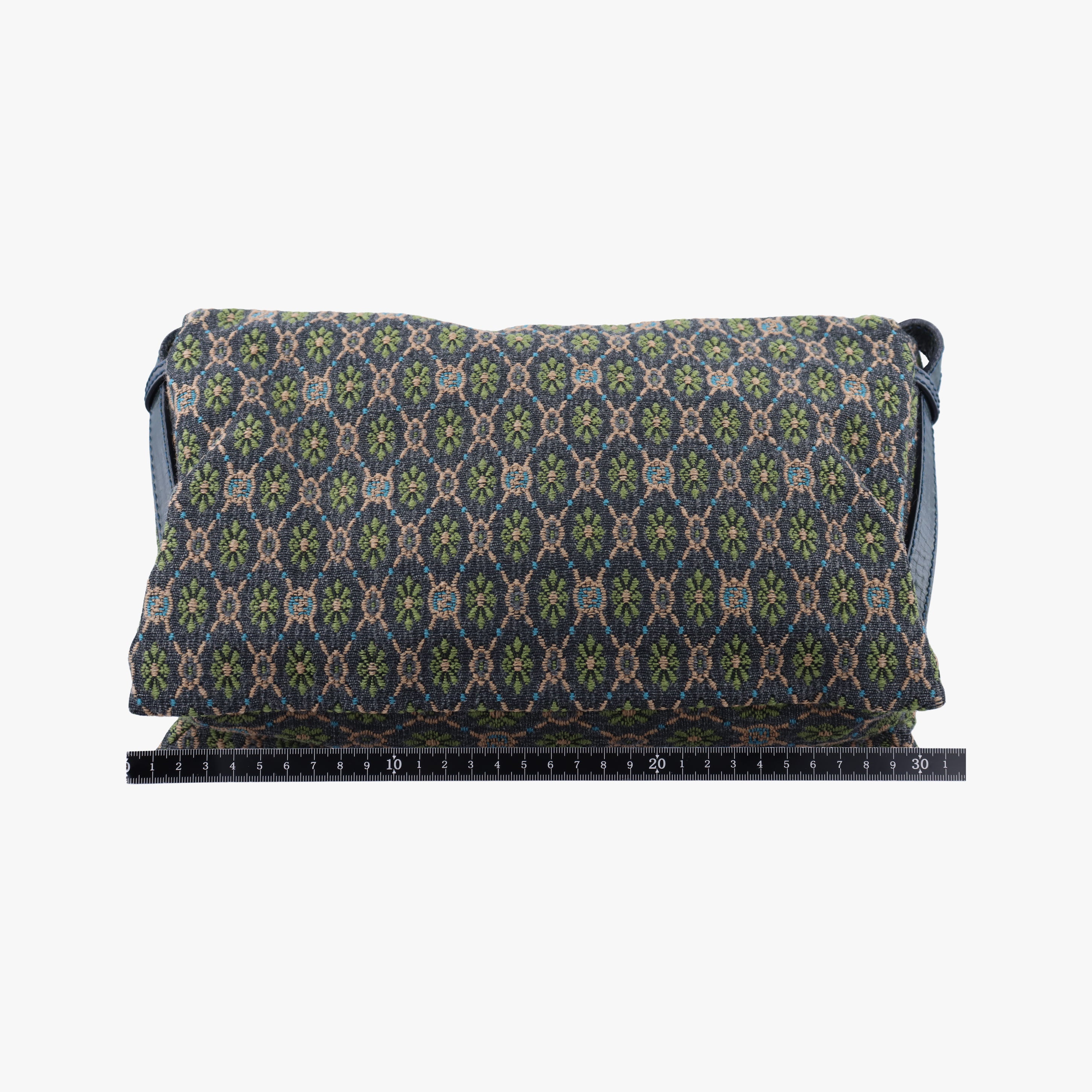 Pre-owned Fendi Baguette Black×Multicolour Jacquard 8BT096 shoulderbag | stylenewstar