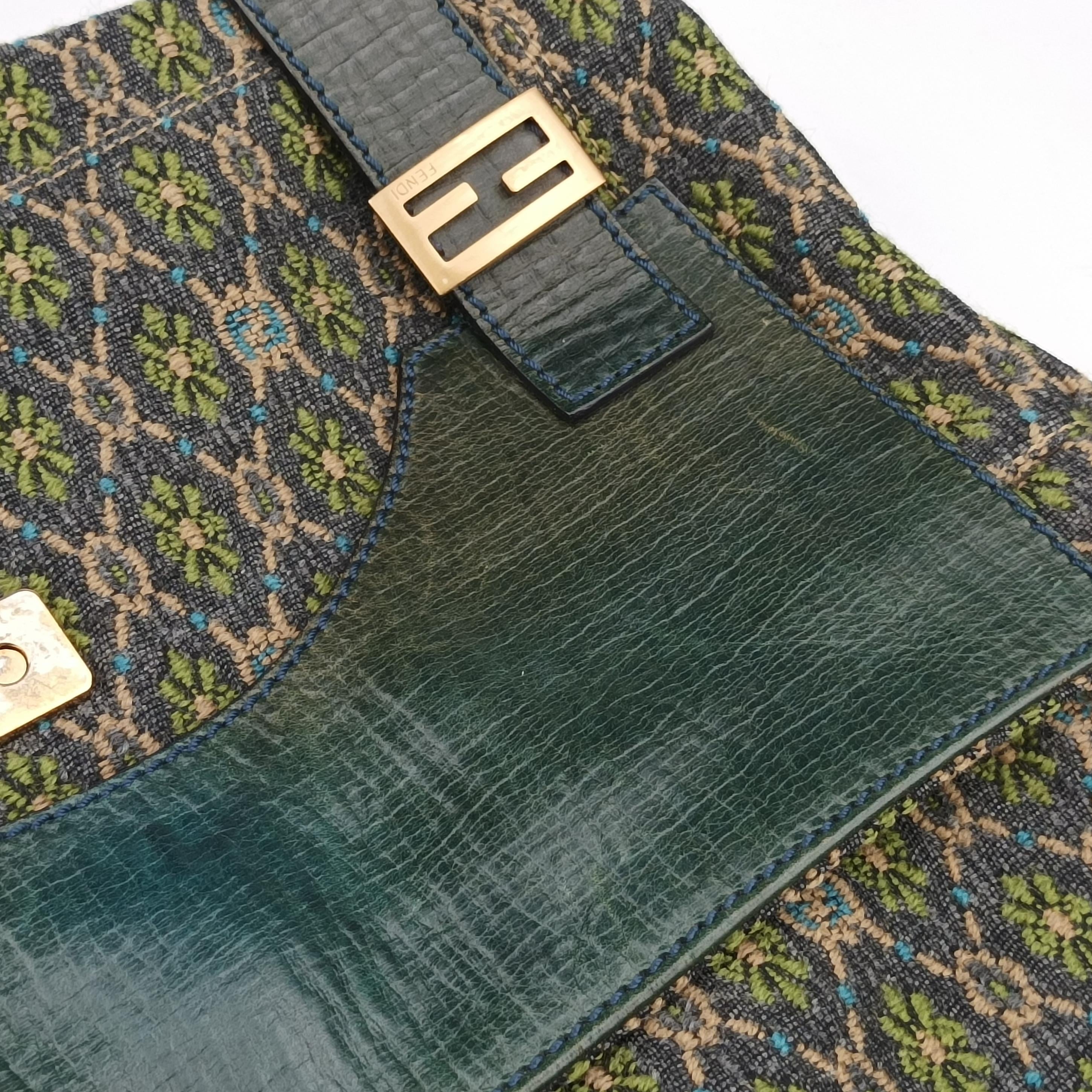 Pre-owned Fendi Baguette Black×Multicolour Jacquard 8BT096 shoulderbag | stylenewstar