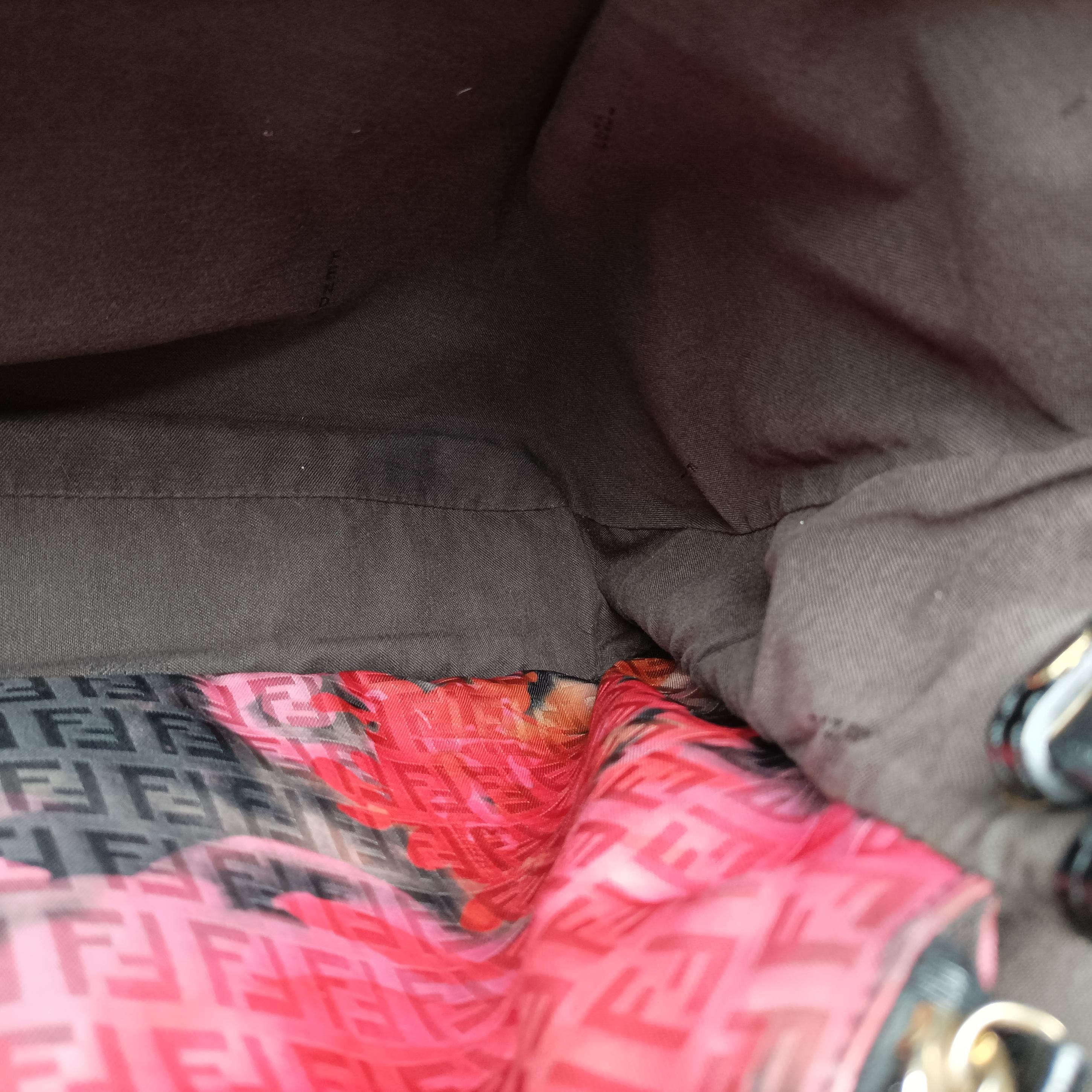 Vintage Fendi Pumpkin Rose Black×Multicolour Jacquard 8BH220 handbag | stylenewstar
