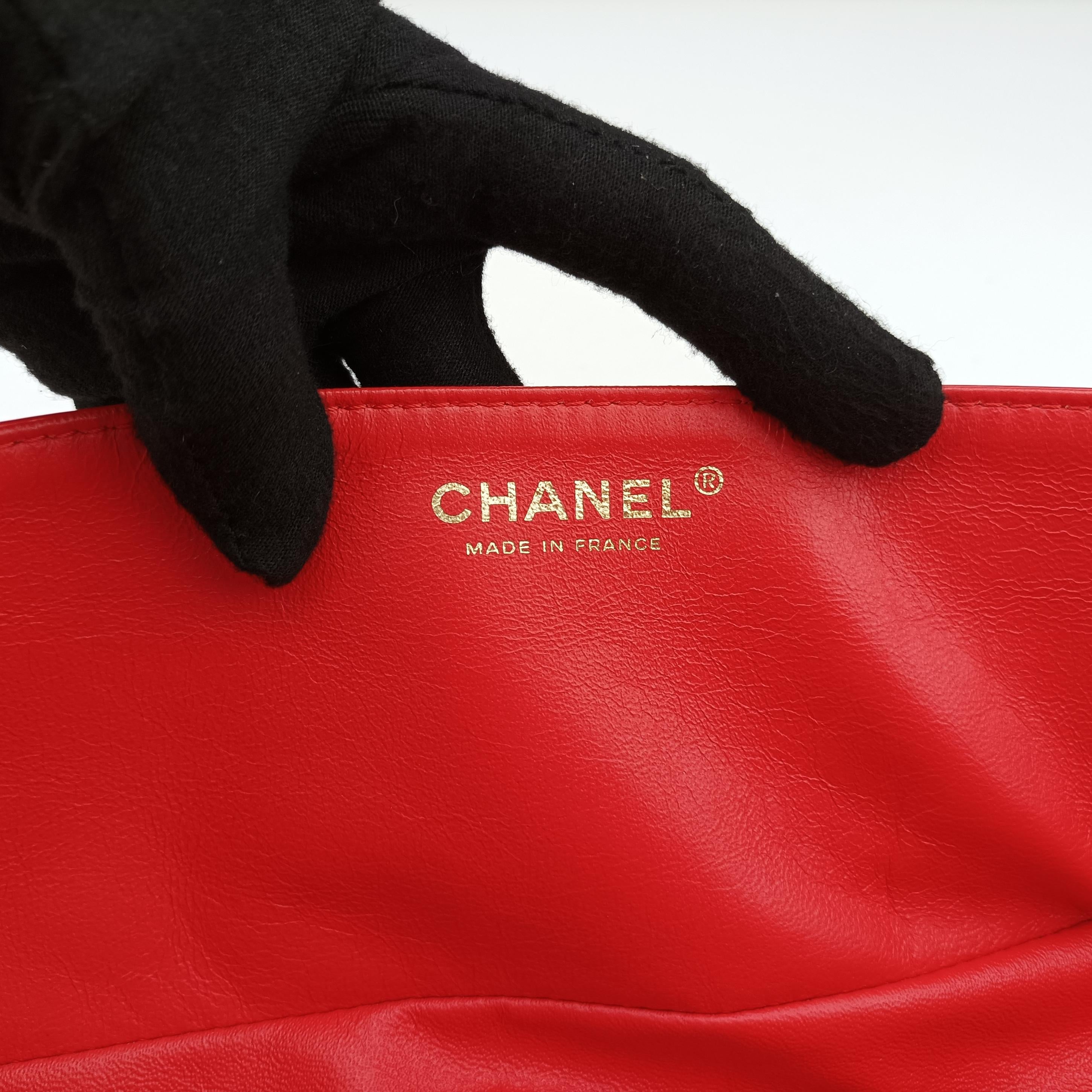 Pre-owned Chanel 2.55 Matelasse Red Patent A38198 shoulderbag | stylenewstar