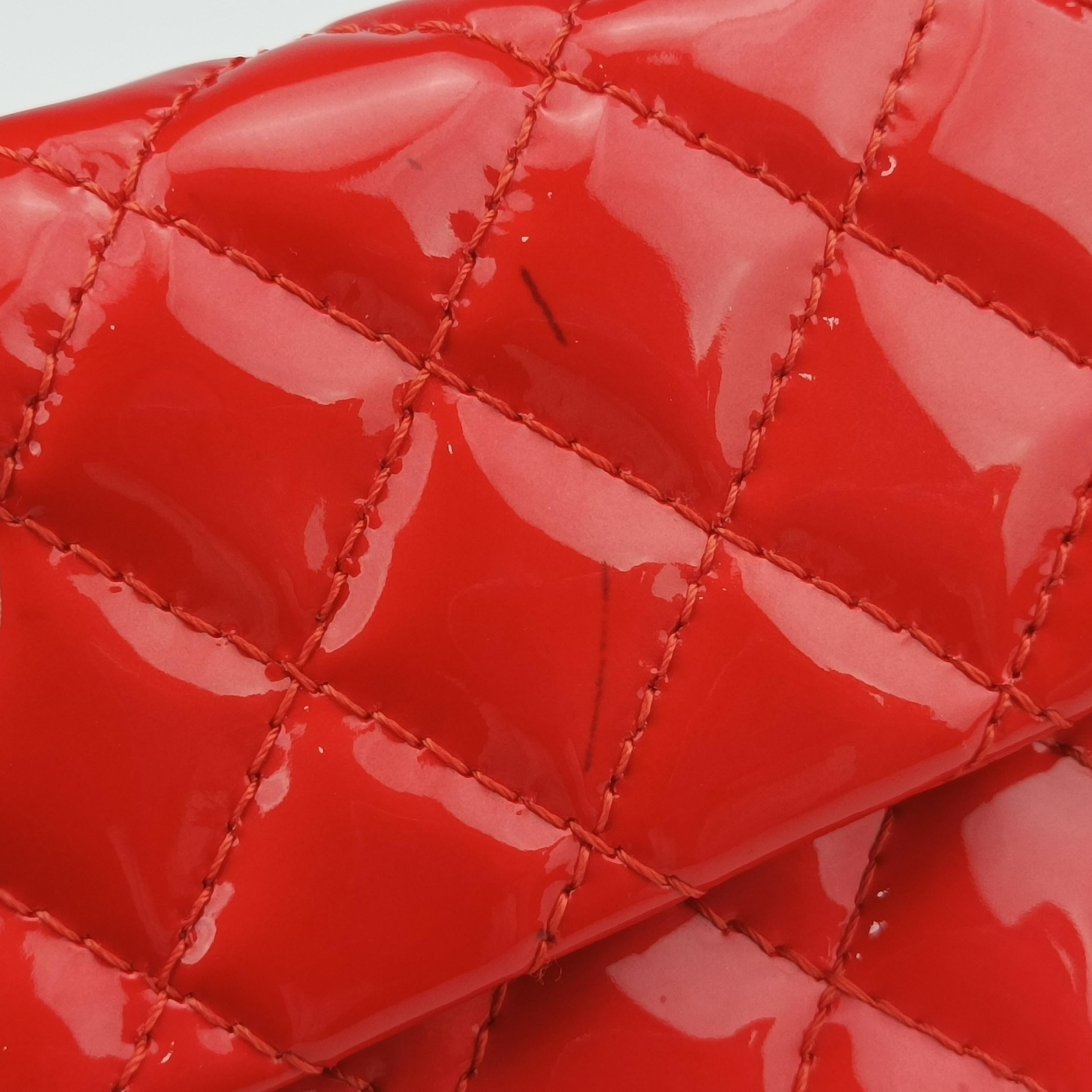 Pre-owned Chanel 2.55 Matelasse Red Patent A38198 shoulderbag | stylenewstar