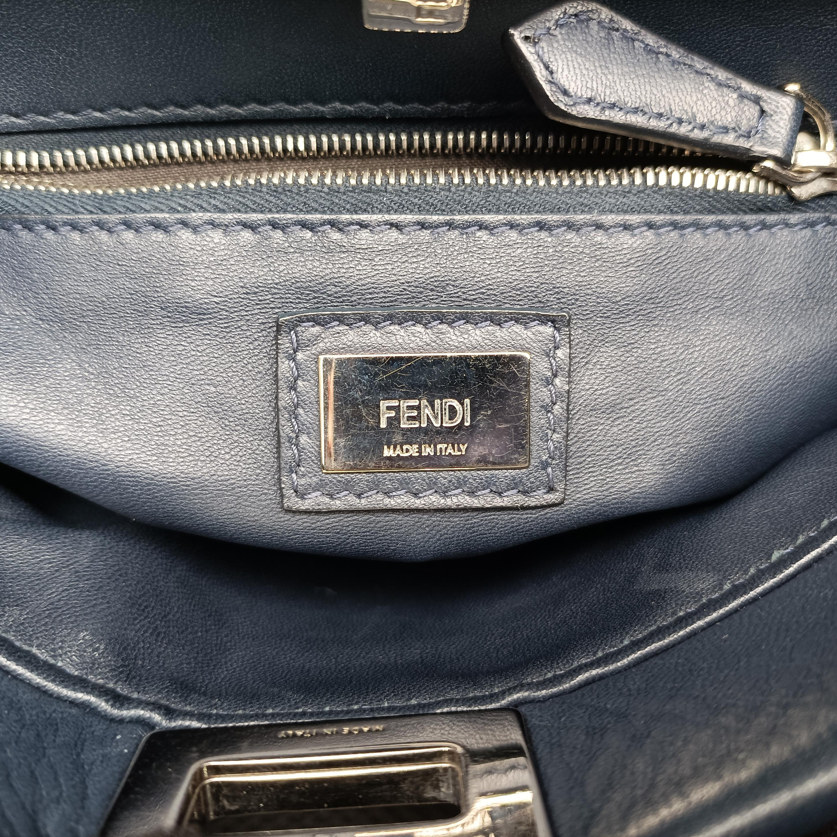 Pre-owned Fendi PEEKABOO Navy Leather 8BN244 shoulderbag | stylenewstar