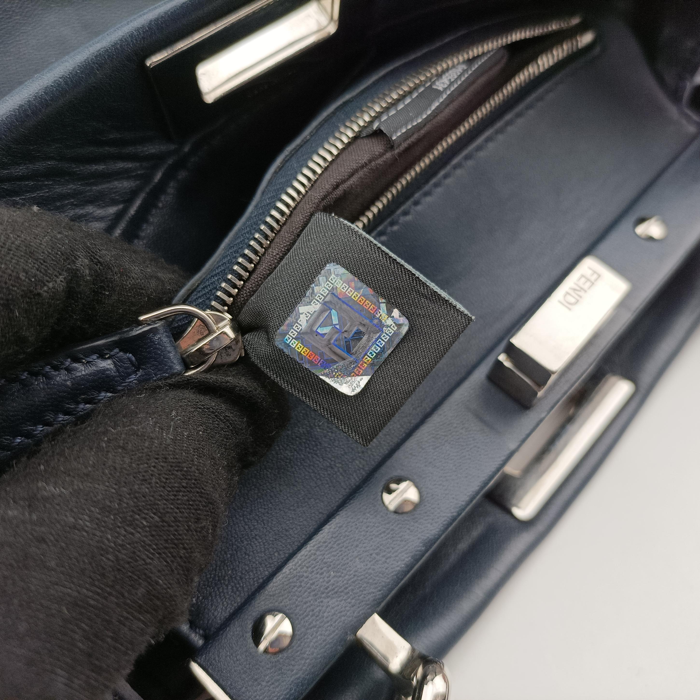Pre-owned Fendi PEEKABOO Navy Leather 8BN244 shoulderbag | stylenewstar
