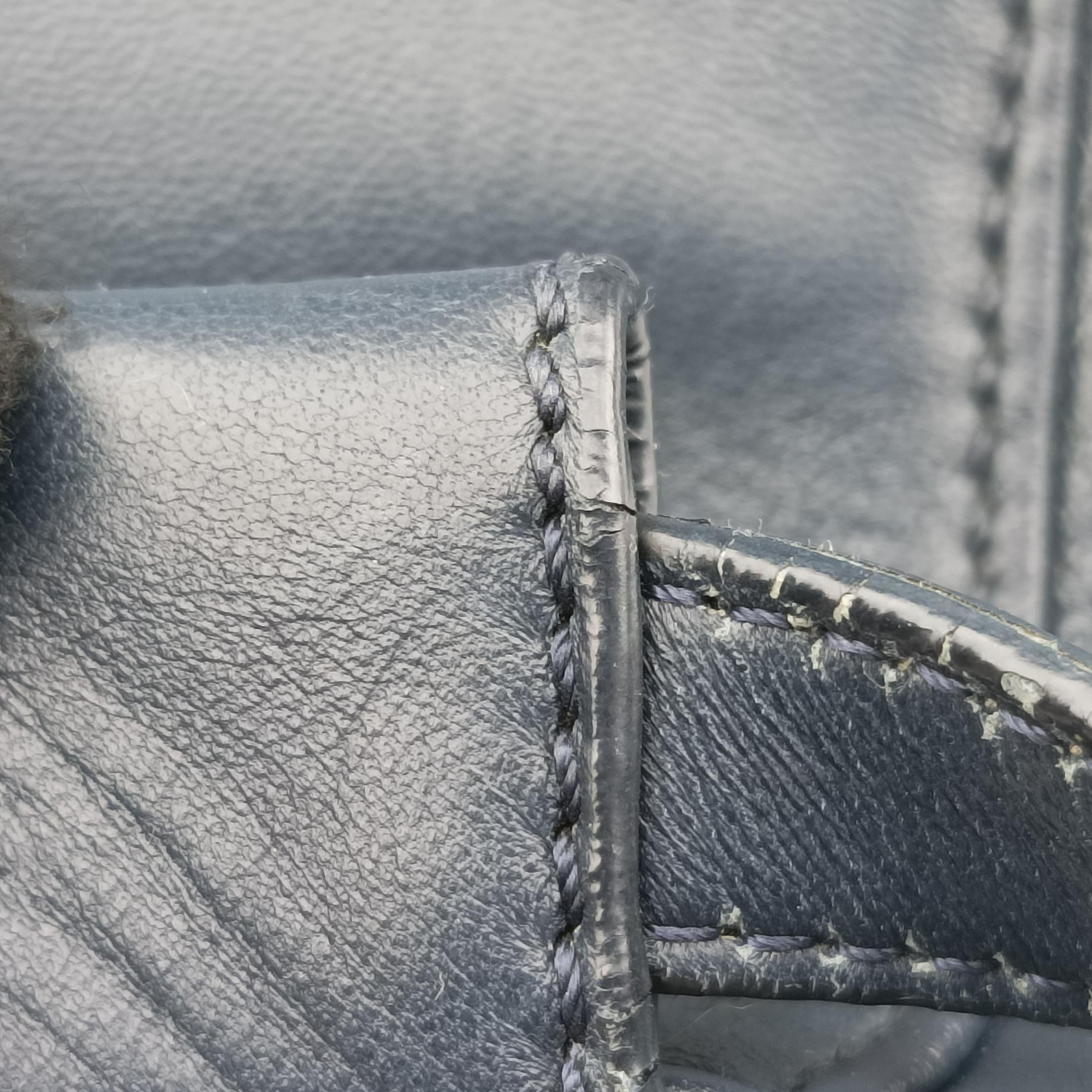 Pre-owned Fendi PEEKABOO Navy Leather 8BN244 shoulderbag | stylenewstar