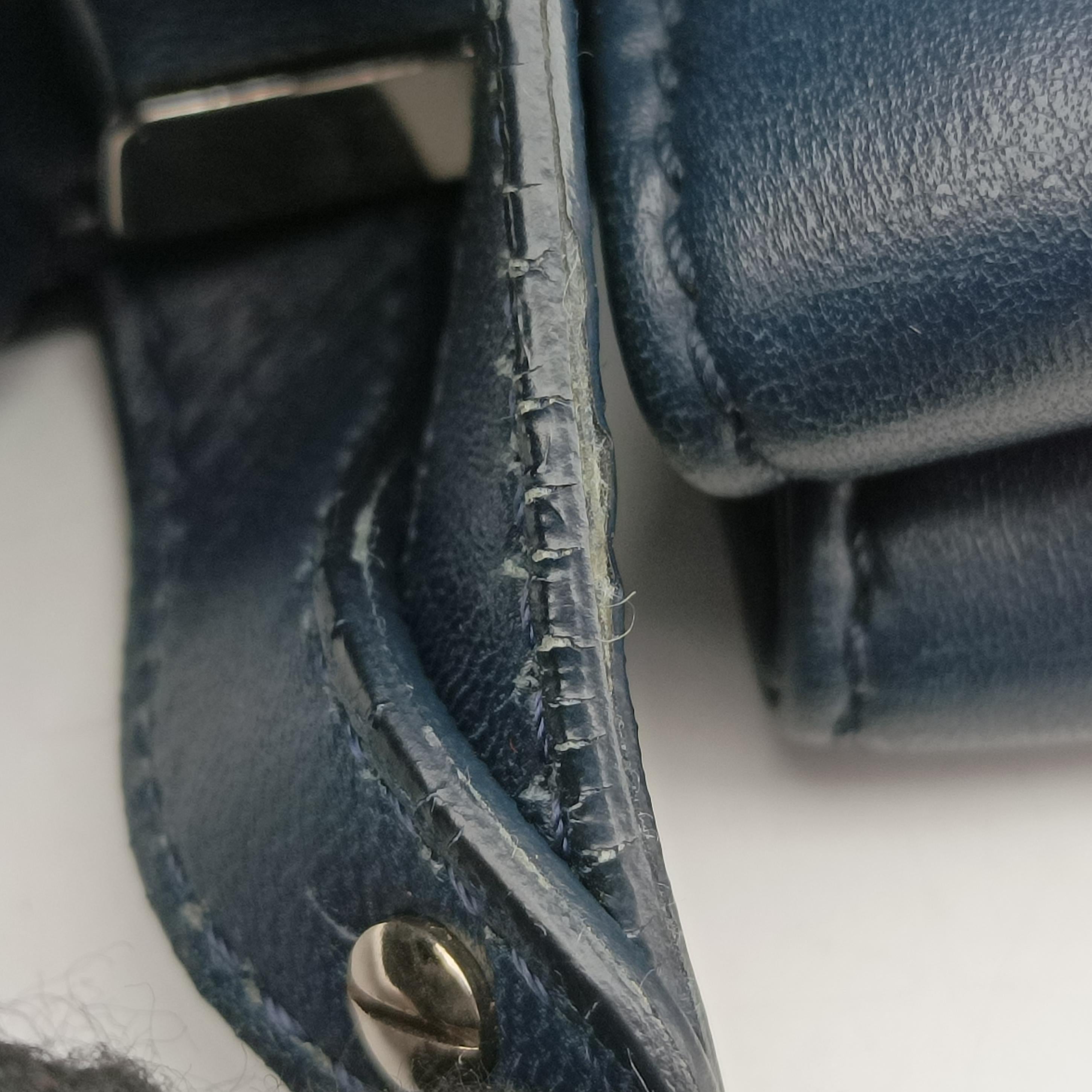 Pre-owned Fendi PEEKABOO Navy Leather 8BN244 shoulderbag | stylenewstar