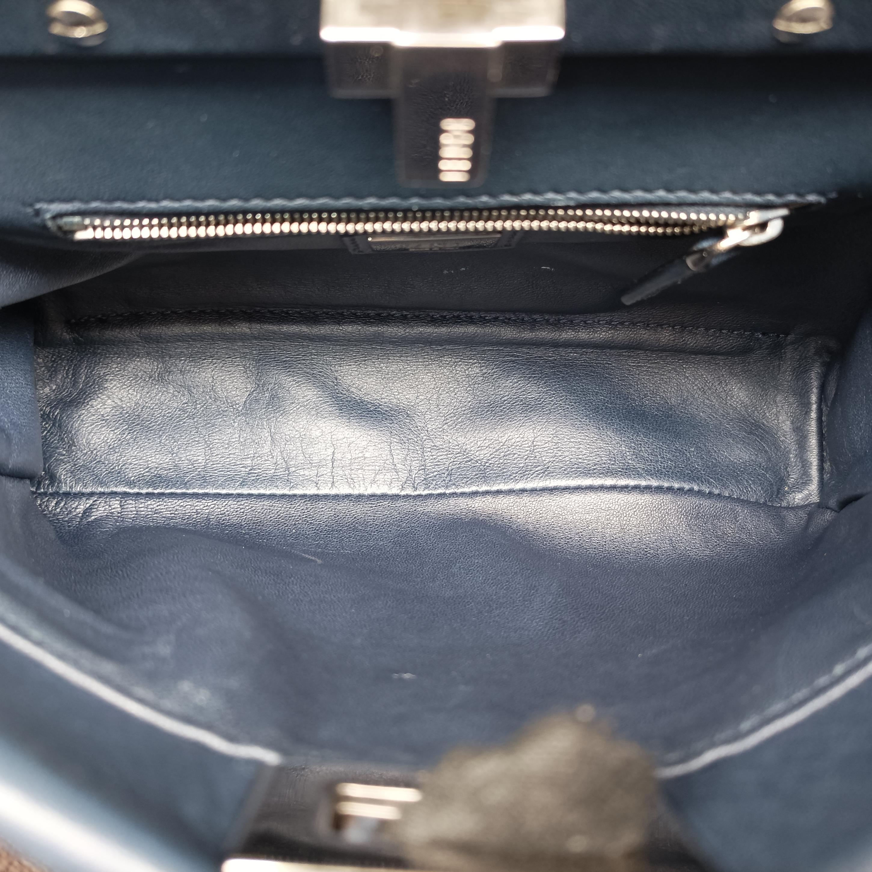 Pre-owned Fendi PEEKABOO Navy Leather 8BN244 shoulderbag | stylenewstar
