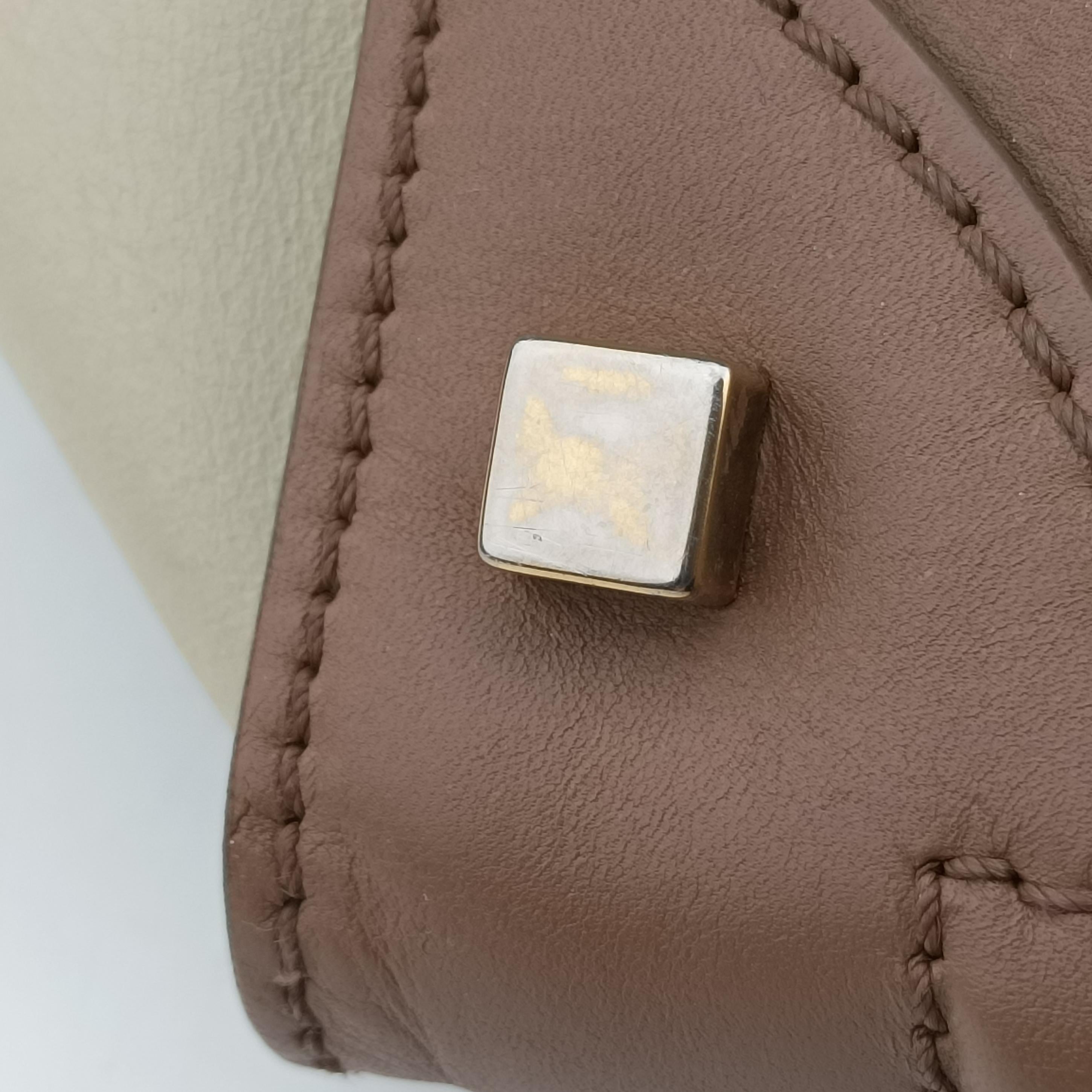 Pre-owned Celine Luggage Mini Shopper beige × Brown Leather  handbag | stylenewstar