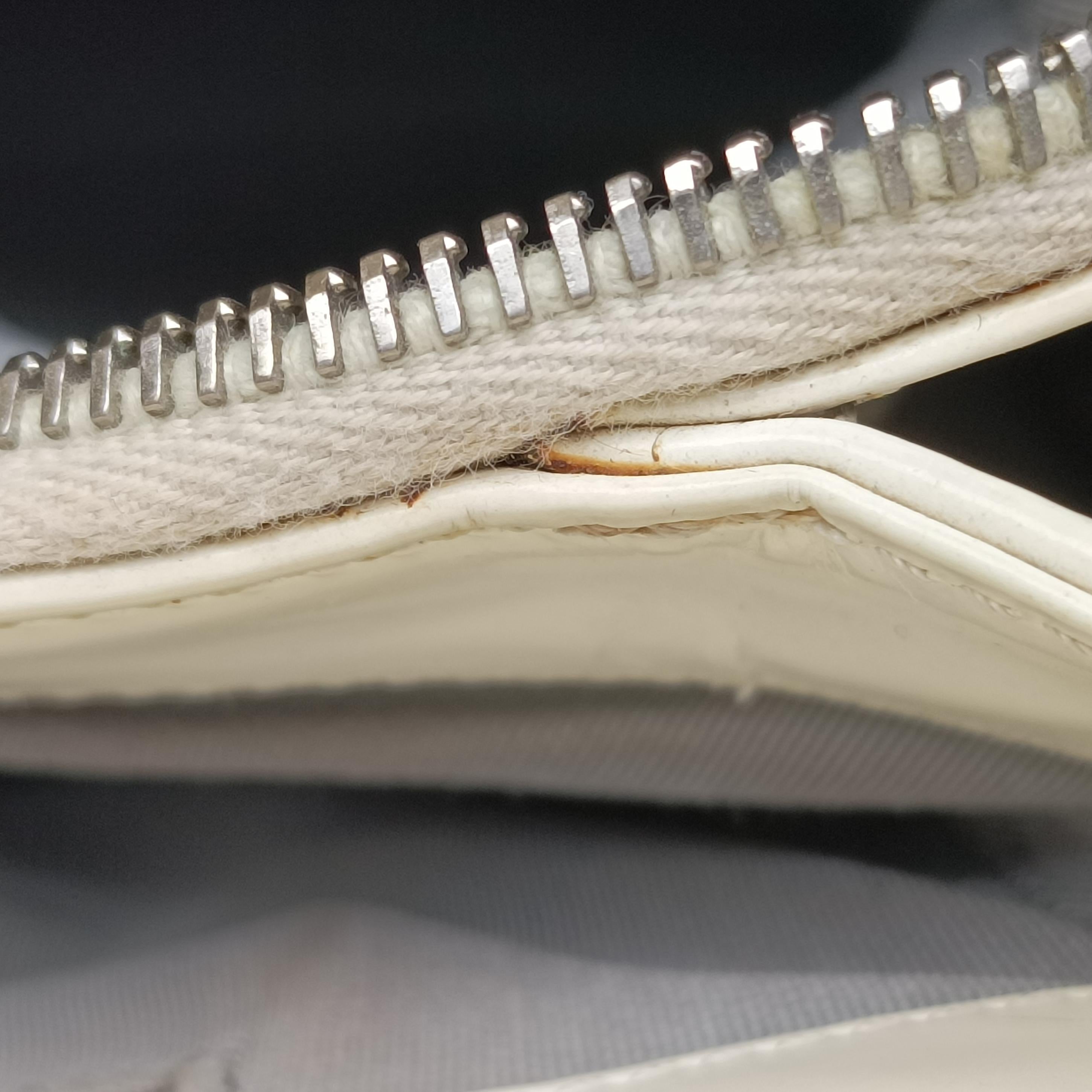 Secondhand Chanel Jetsetter Boy Shopping Tote White Patent A67020 shoulderbag | stylenewstar