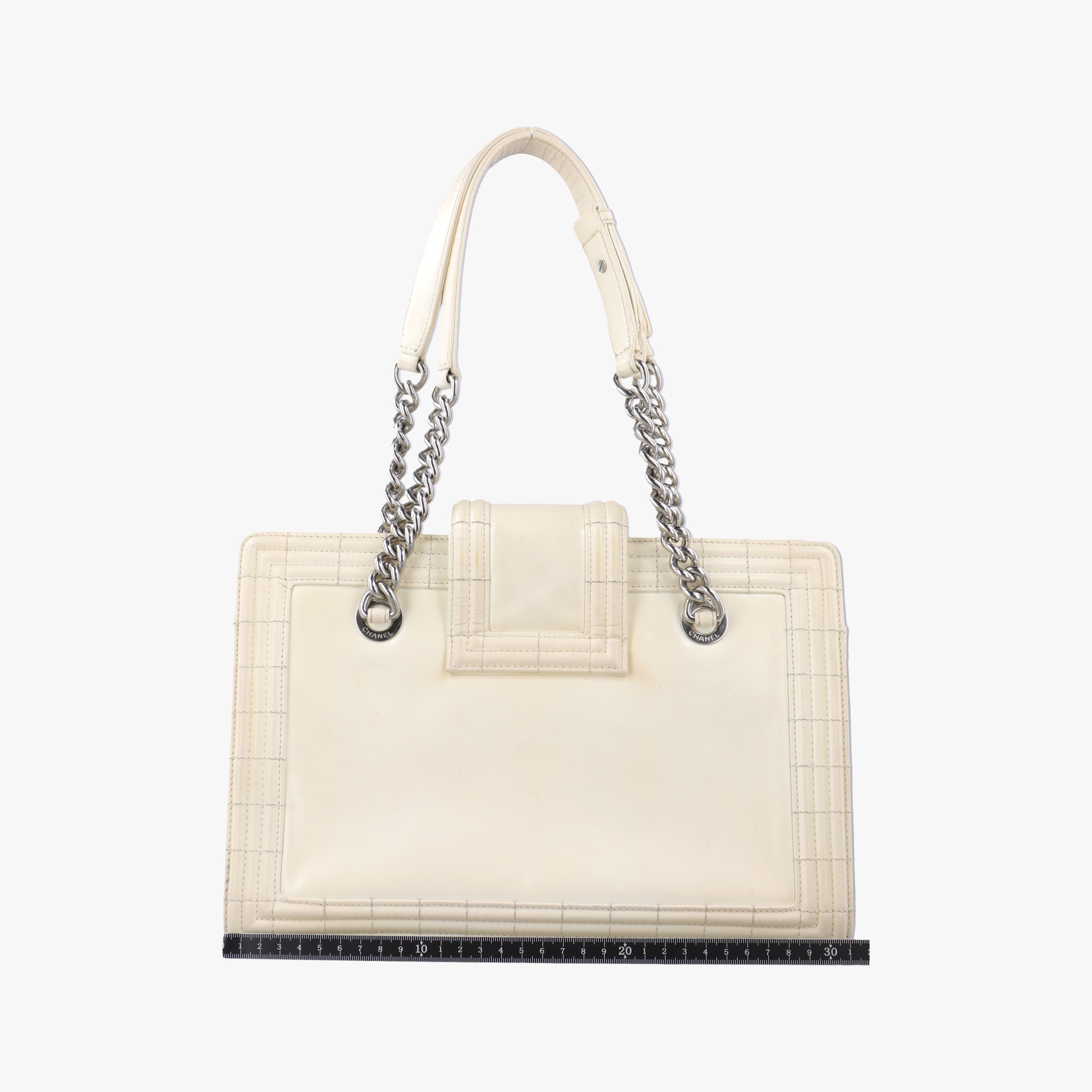 Secondhand Chanel Jetsetter Boy Shopping Tote White Patent A67020 shoulderbag | stylenewstar