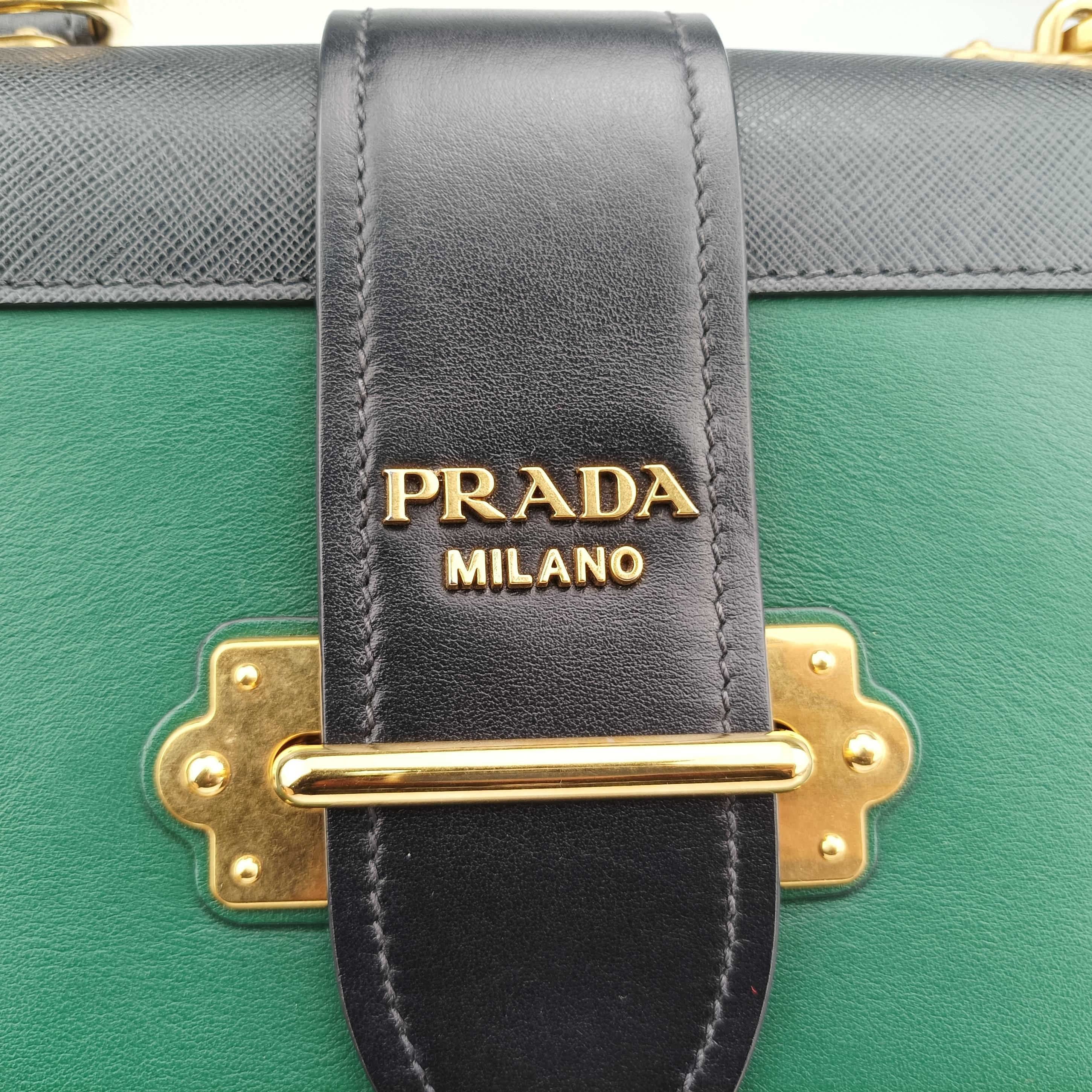 Pre-owned Prada Cahier Green×black Leather 1BD045 shoulderbag | stylenewstar