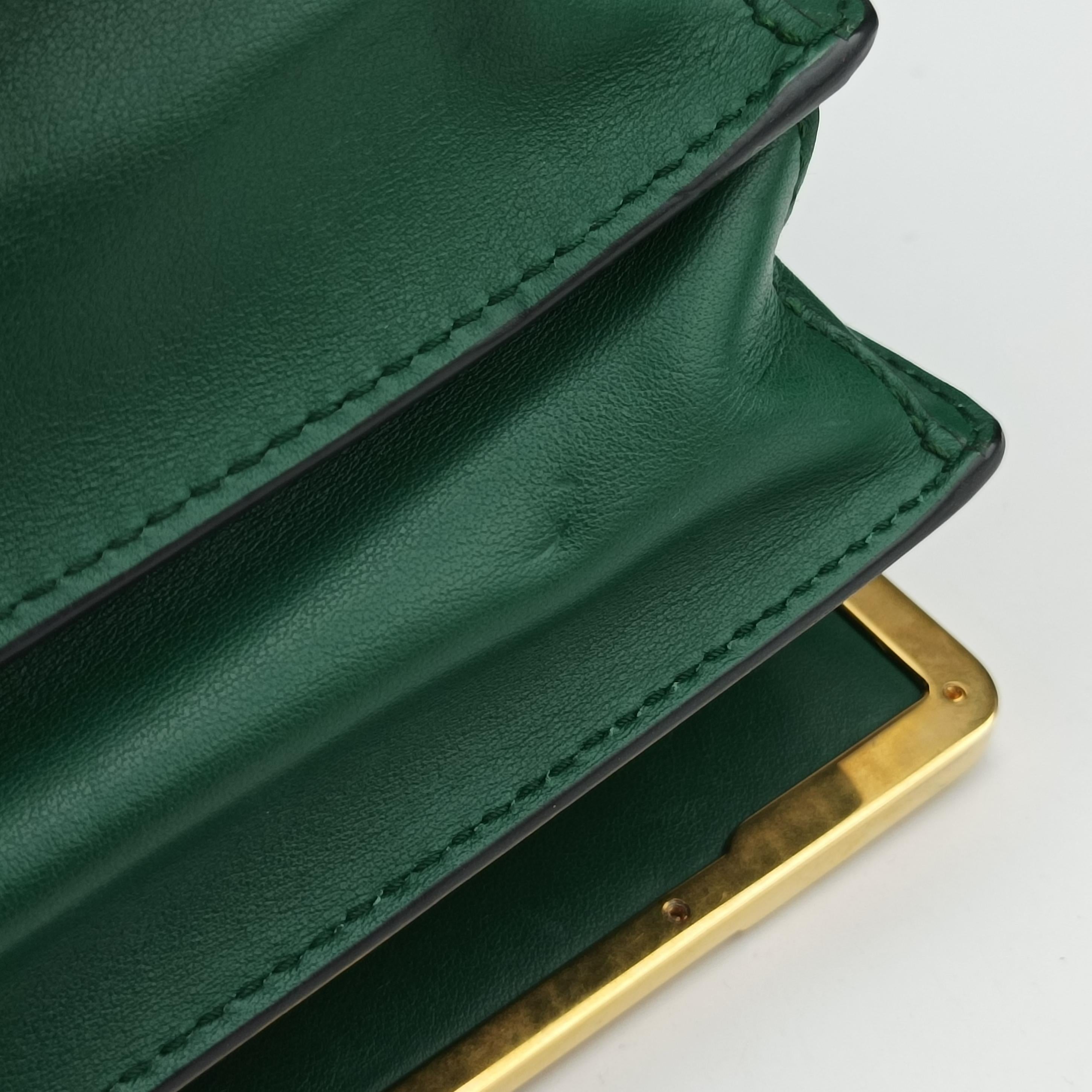 Pre-owned Prada Cahier Green×black Leather 1BD045 shoulderbag | stylenewstar