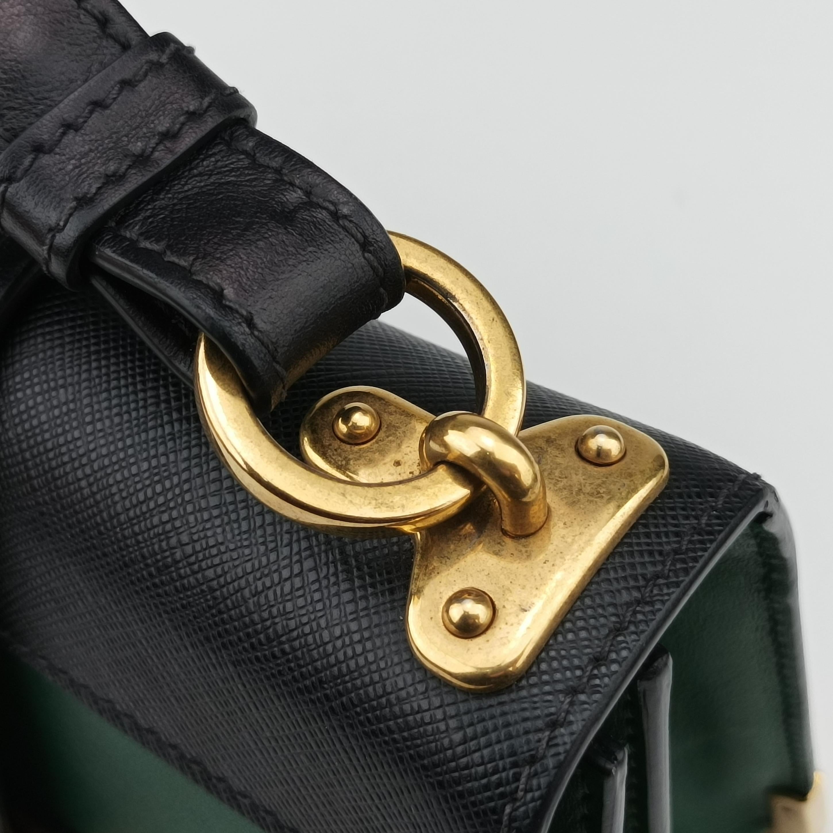Pre-owned Prada Cahier Green×black Leather 1BD045 shoulderbag | stylenewstar