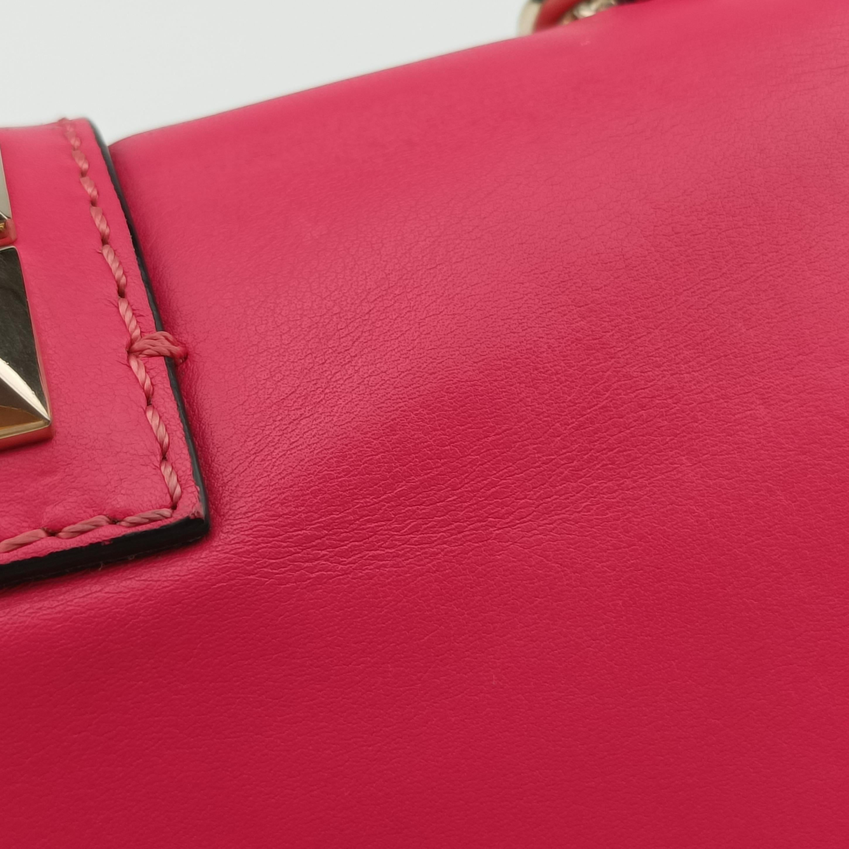 Pre-owned Valentino Rockstud Glam Lock Rose Leather  shoulderbag | stylenewstar