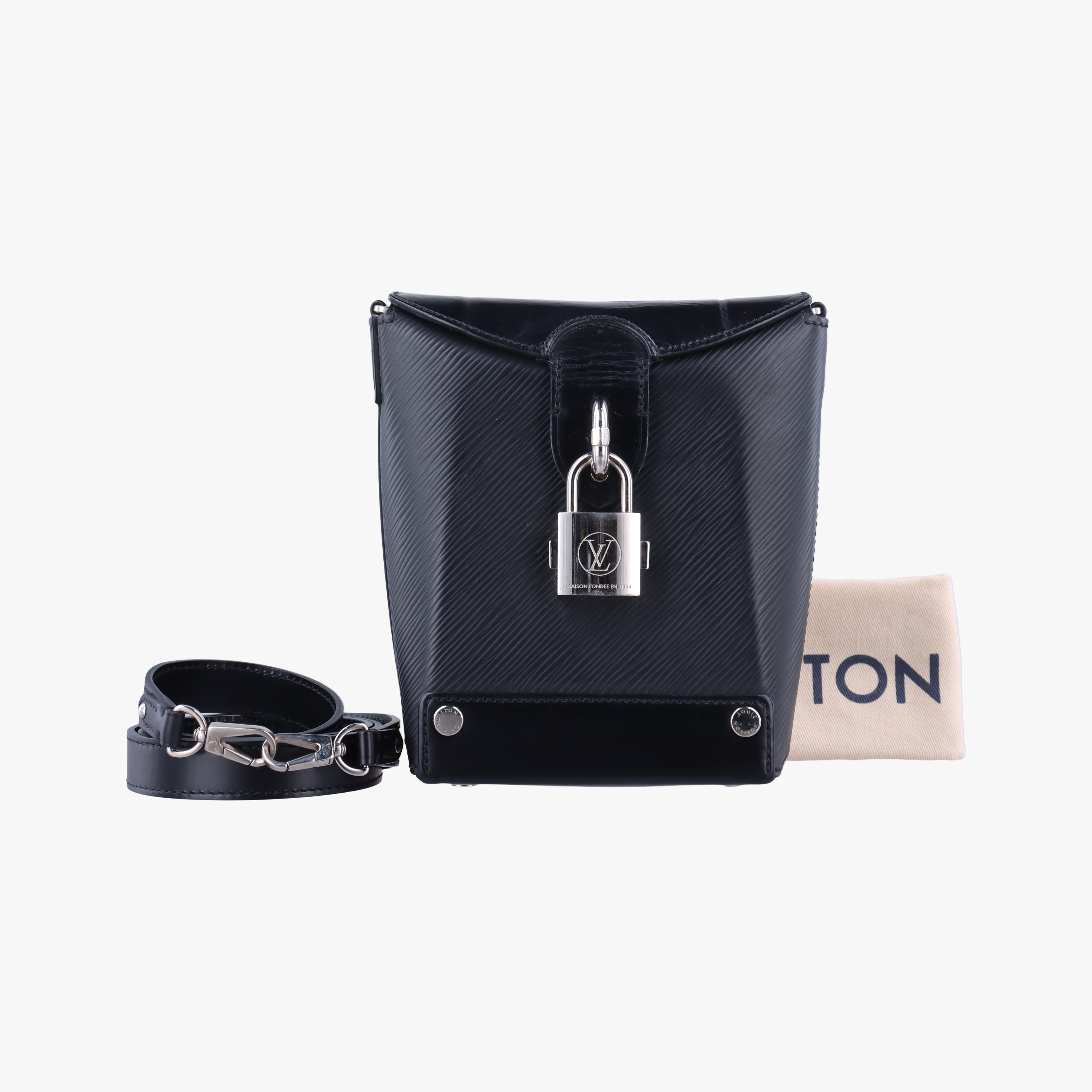 Secondhand Louis Vuitton Bento Box BB Noir epi M56038 shoulderbag | stylenewstar