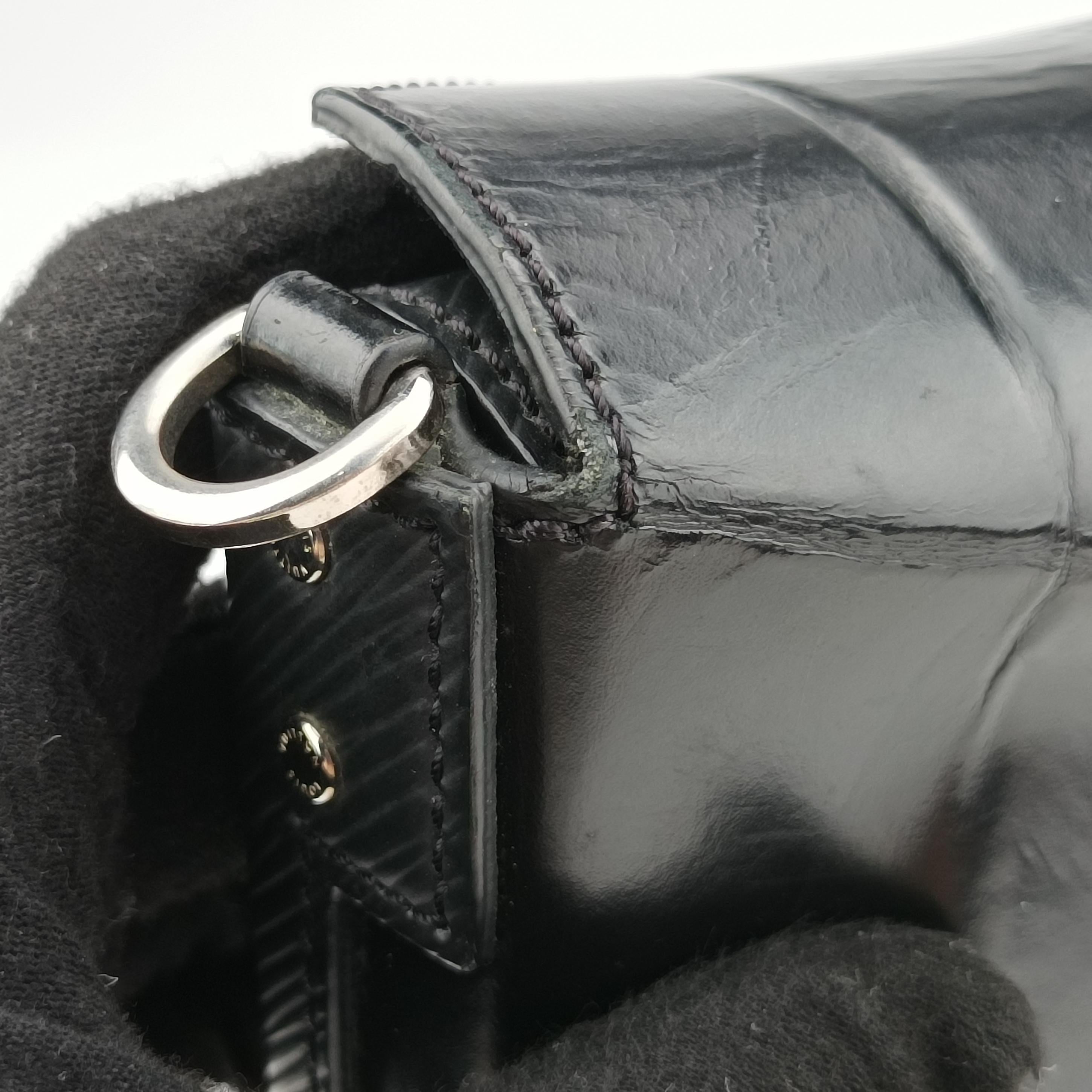 Secondhand Louis Vuitton Bento Box BB Noir epi M56038 shoulderbag | stylenewstar