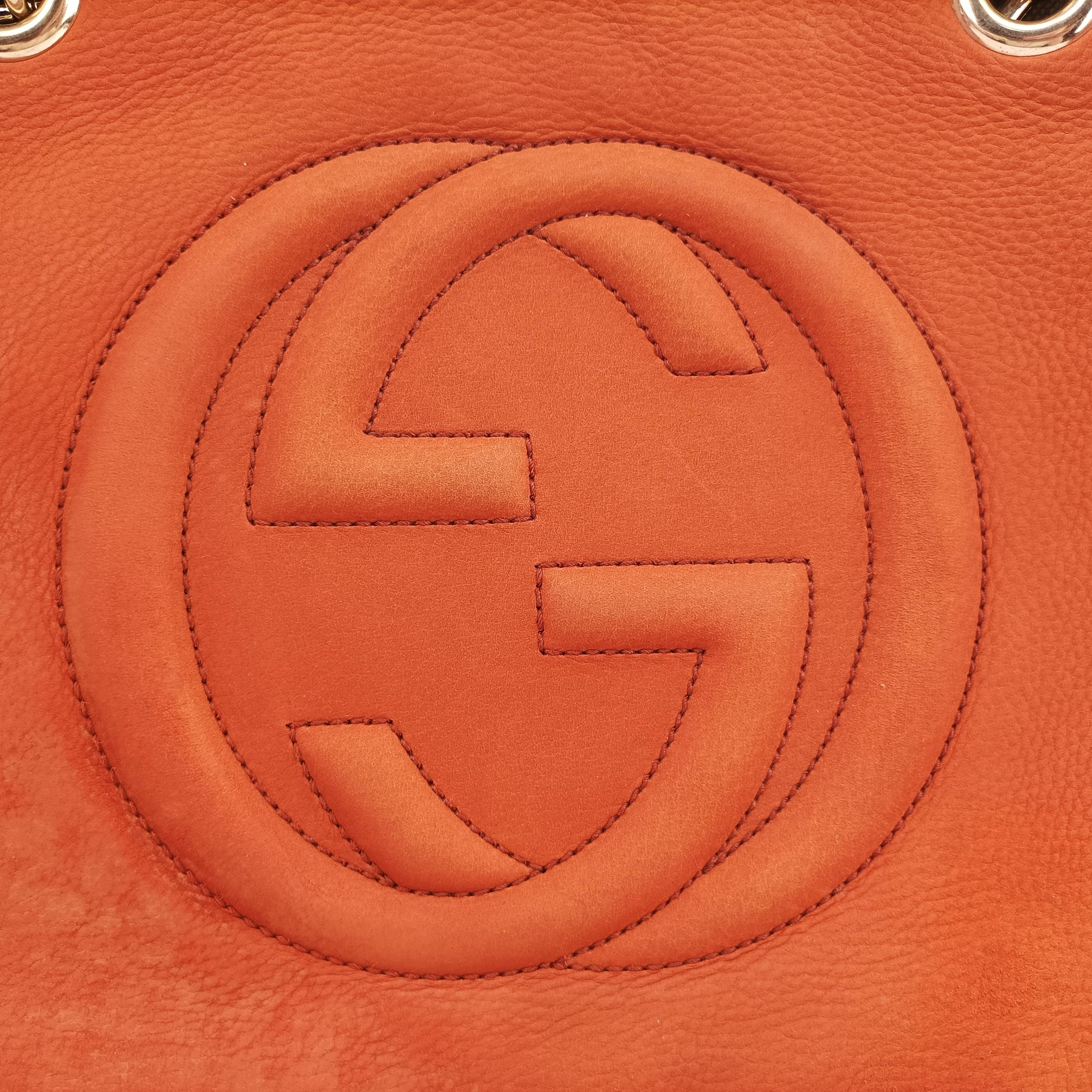 Pre-owned Gucci Soho Orange Suede 353126 shoulderbag | stylenewstar