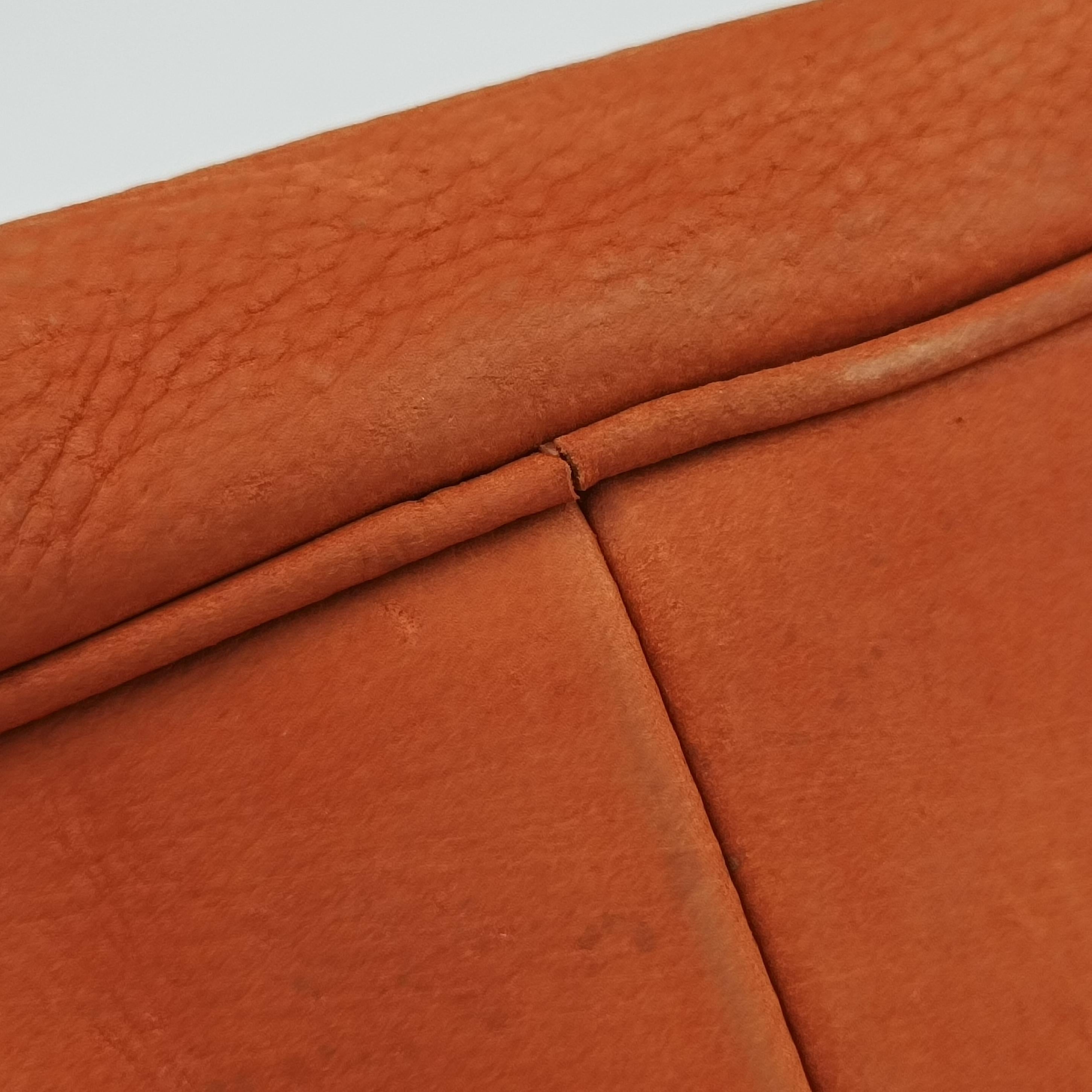 Pre-owned Gucci Soho Orange Suede 353126 shoulderbag | stylenewstar