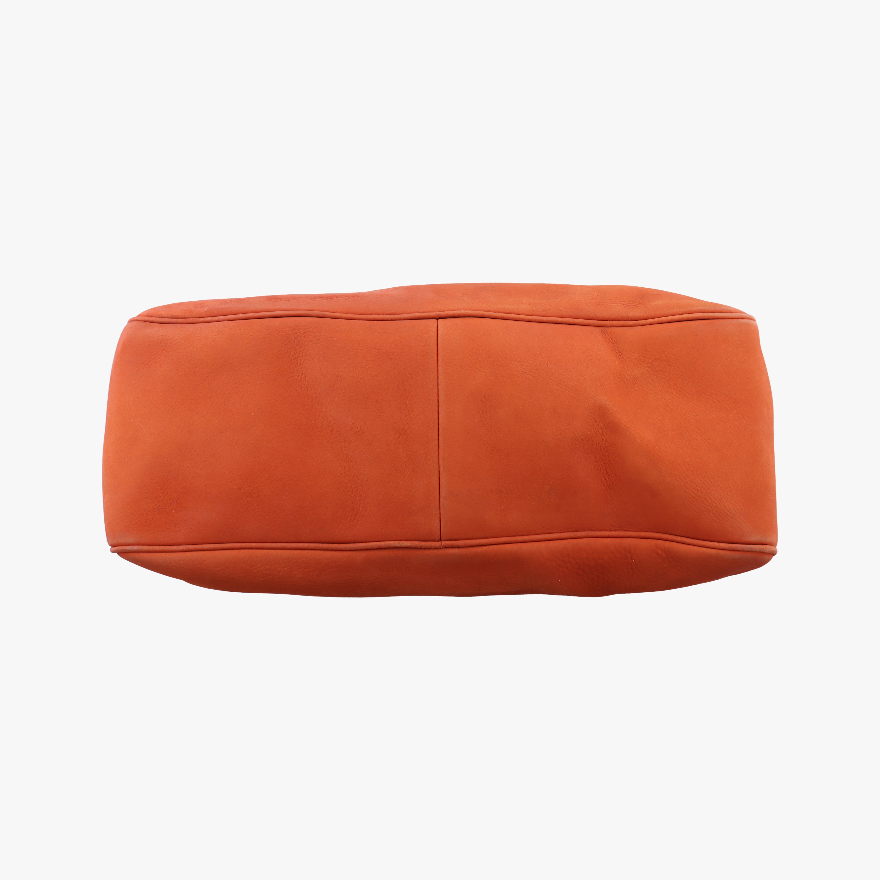 Pre-owned Gucci Soho Orange Suede 353126 shoulderbag | stylenewstar