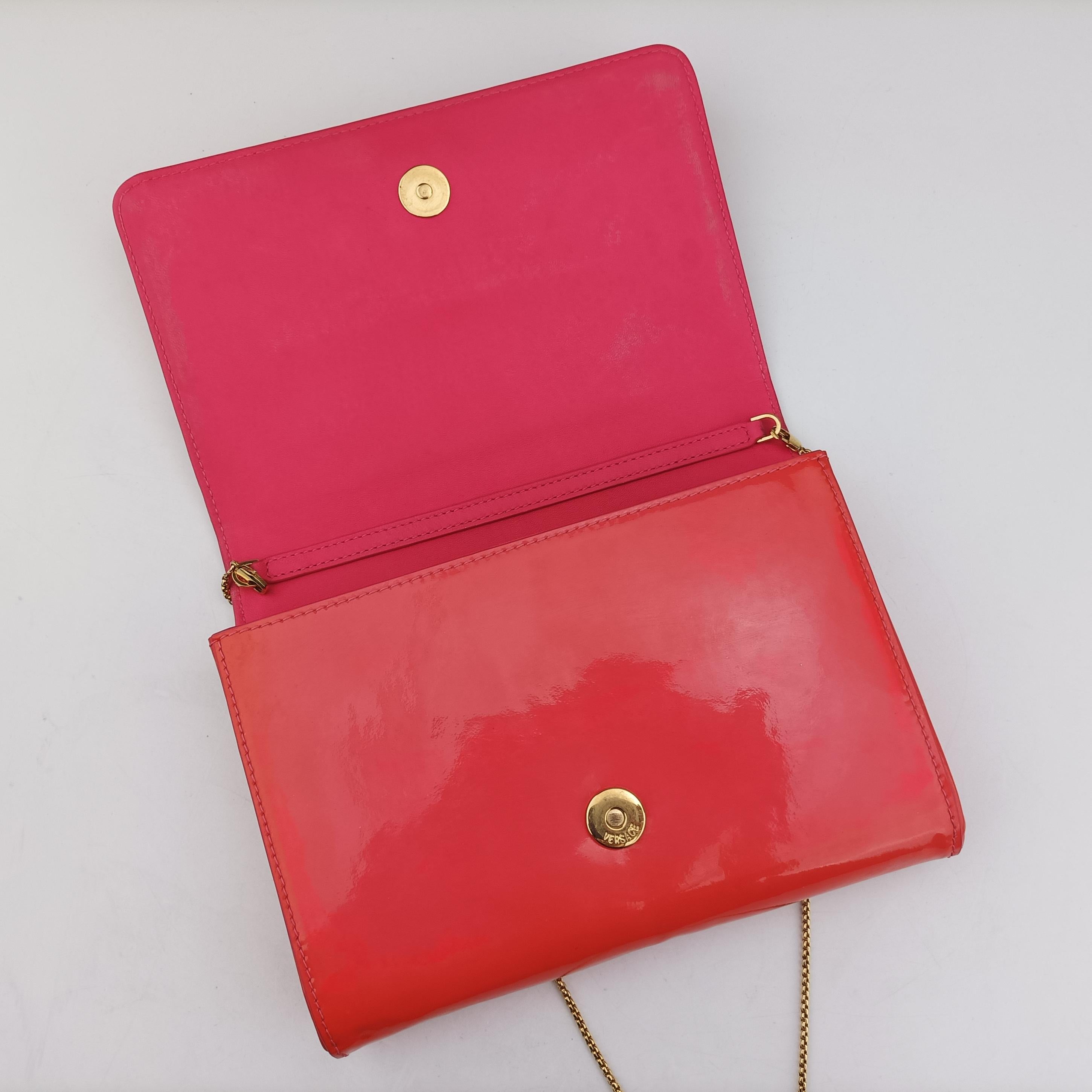 Pre-owned VERSACE La Medusa Orange patent  shoulderbag | stylenewstar