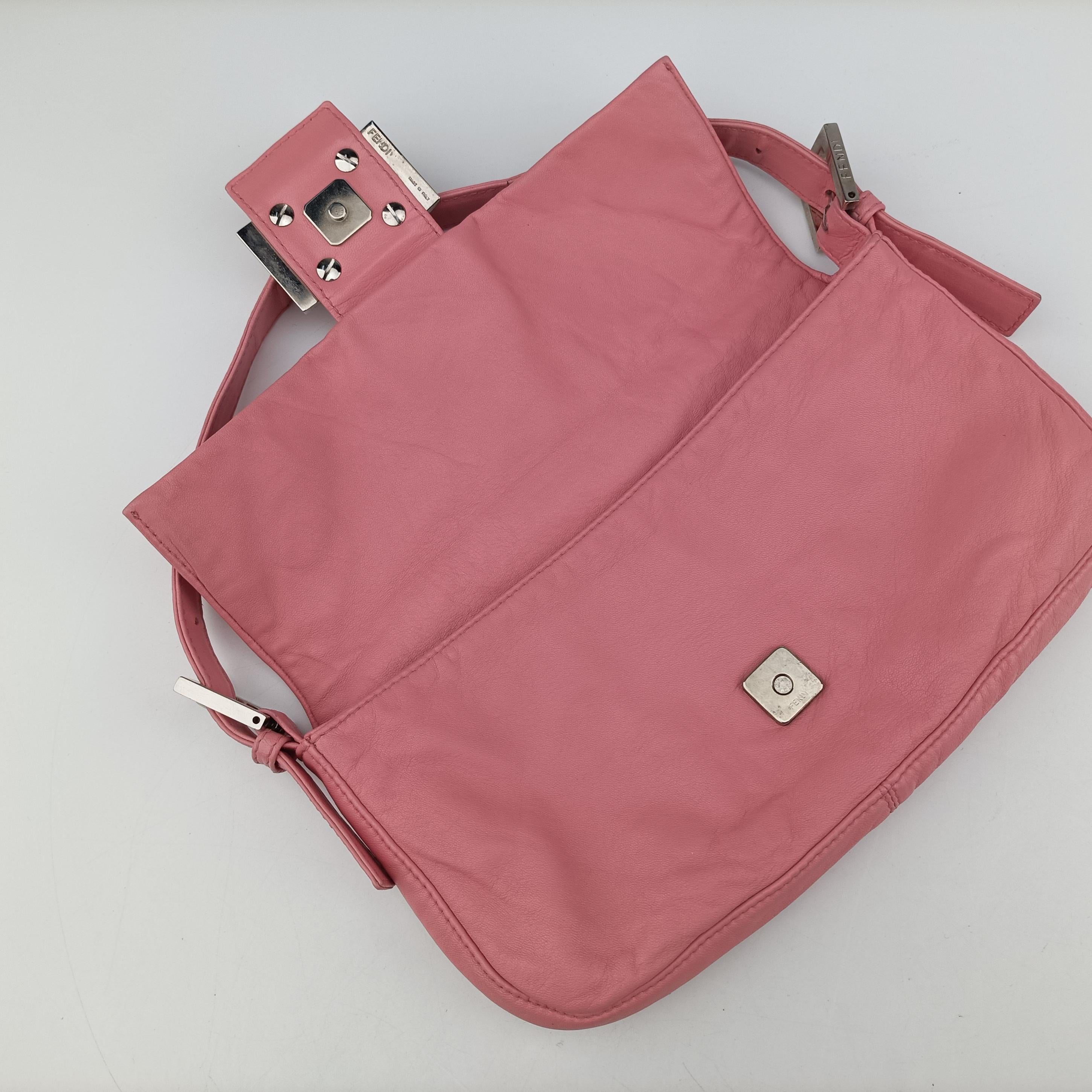 Vintage Fendi Baguette Pink lambskin 26424 handbag | stylenewstar