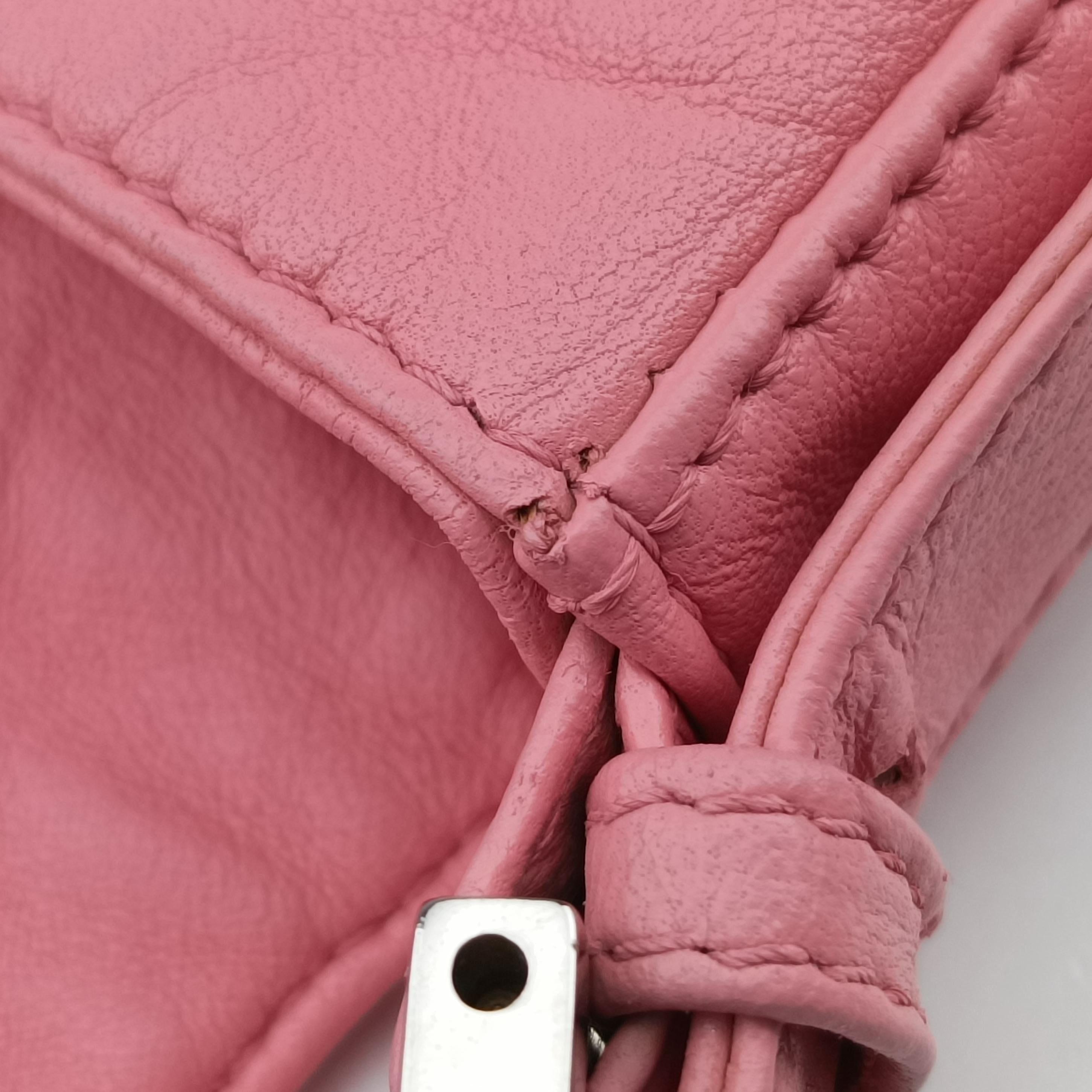 Vintage Fendi Baguette Pink lambskin 26424 handbag | stylenewstar