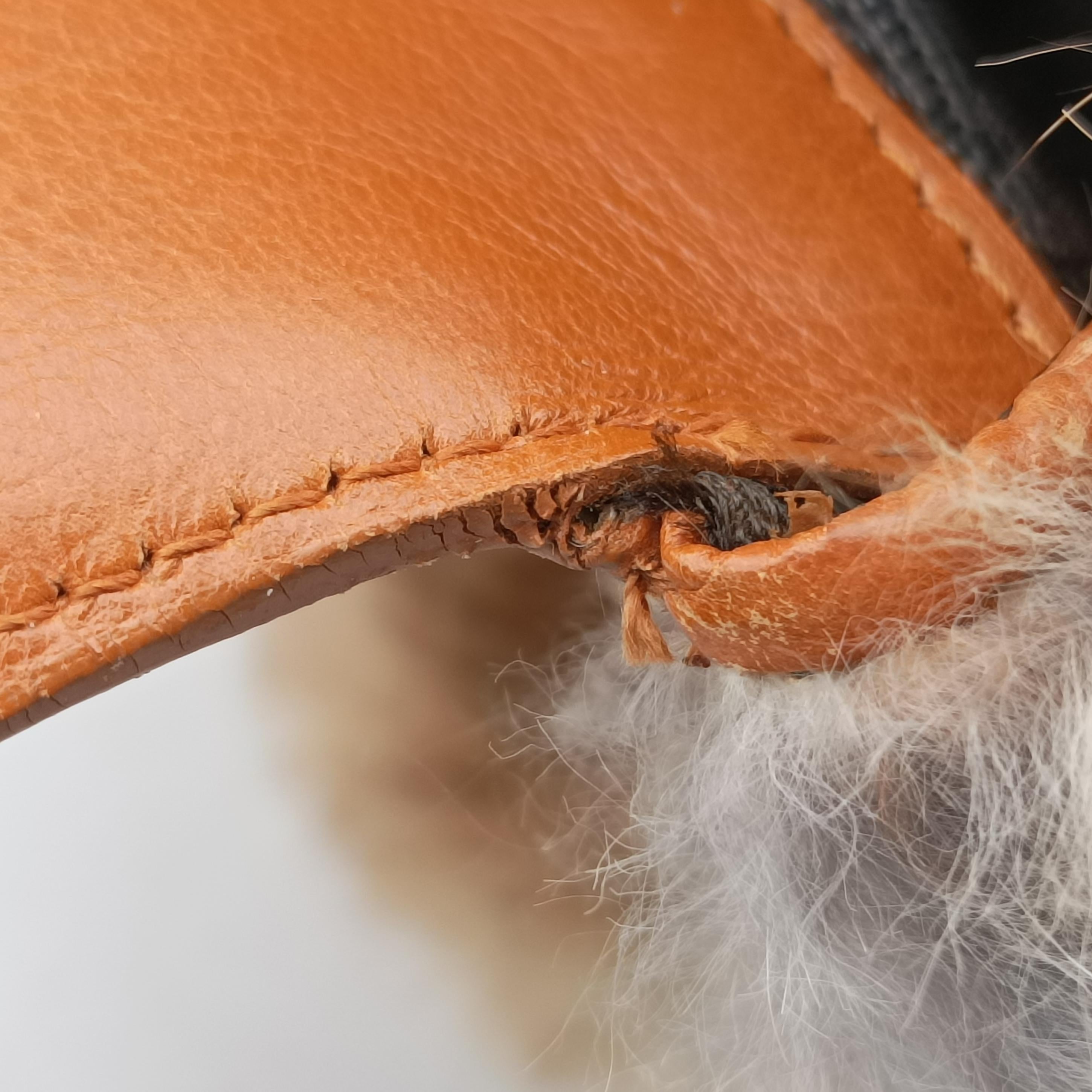 Pre-owned Christian Dior D logo Brown fur×leather  shoulderbag | stylenewstar