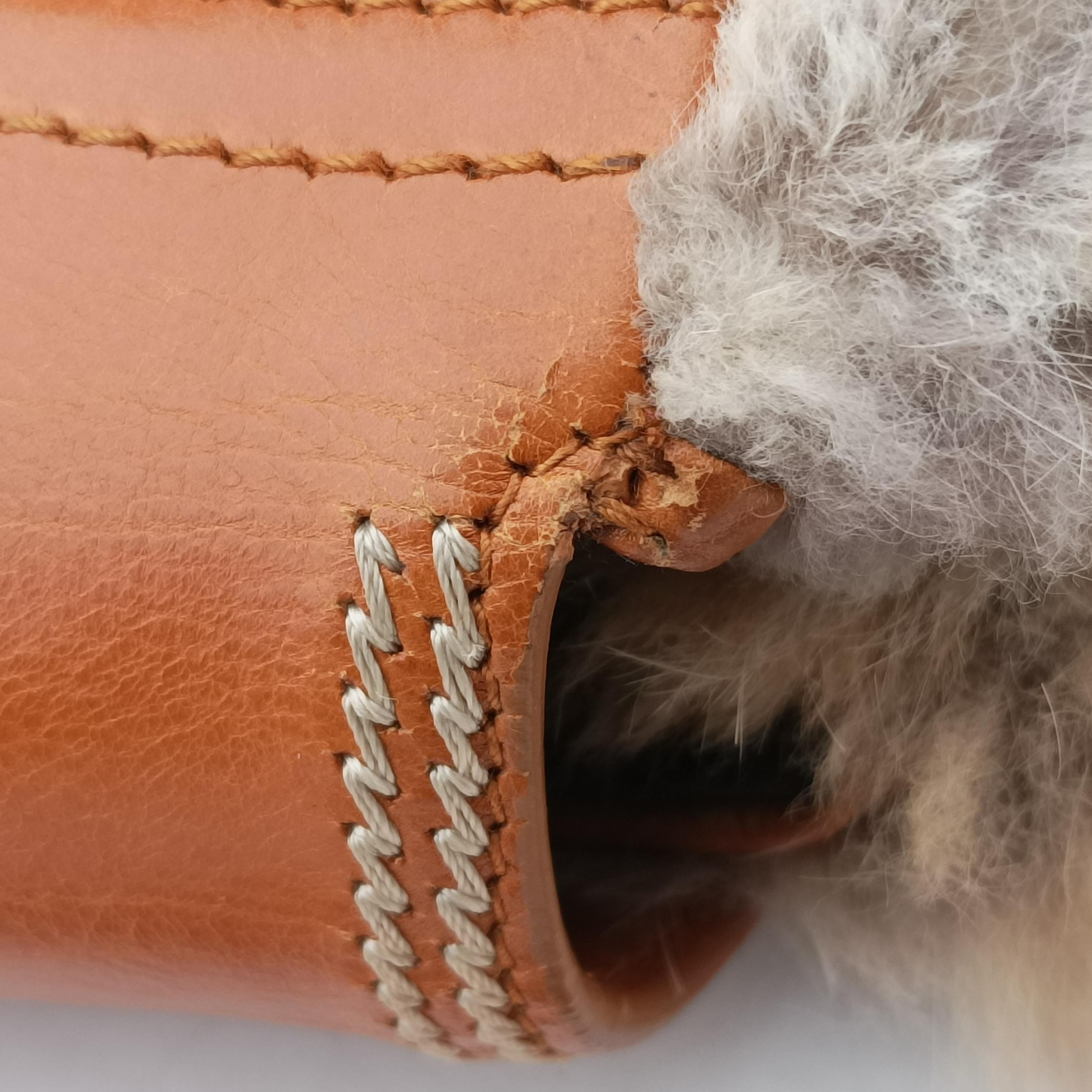 Pre-owned Christian Dior D logo Brown fur×leather  shoulderbag | stylenewstar