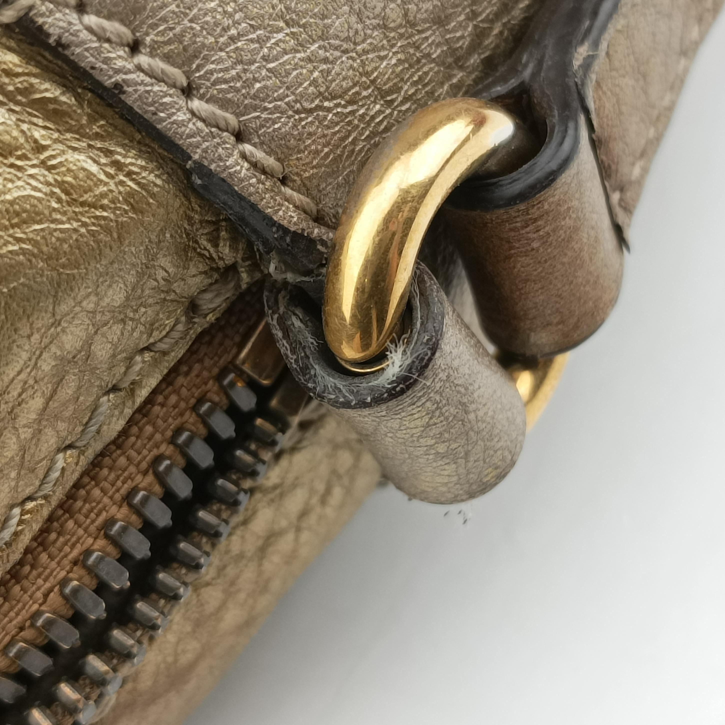 Pre-owned Gucci Soho Golden Leather 308364 shoulderbag | stylenewstar