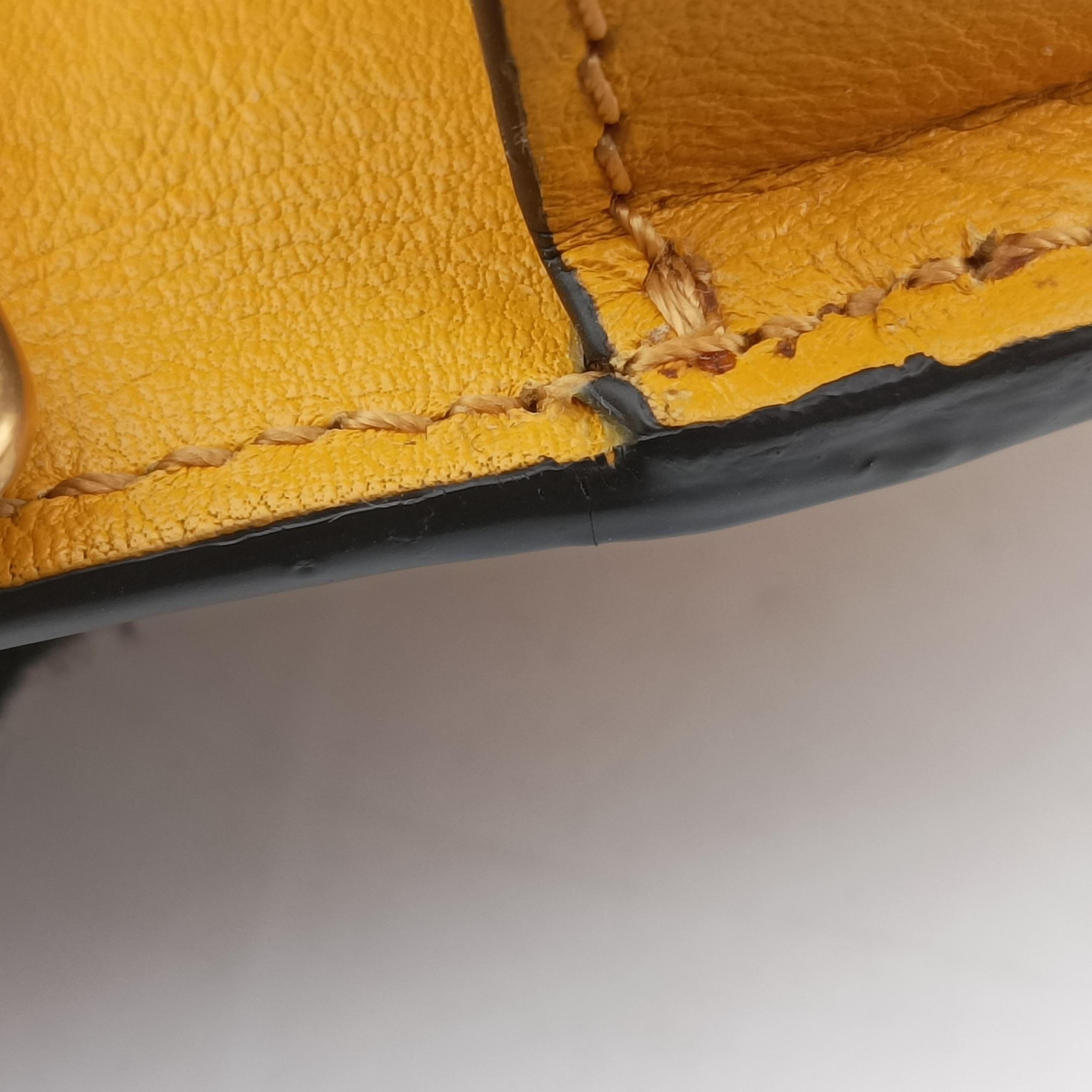 Pre-owned Chloe Nile Minaudiere Yellow Leather  handbag | stylenewstar
