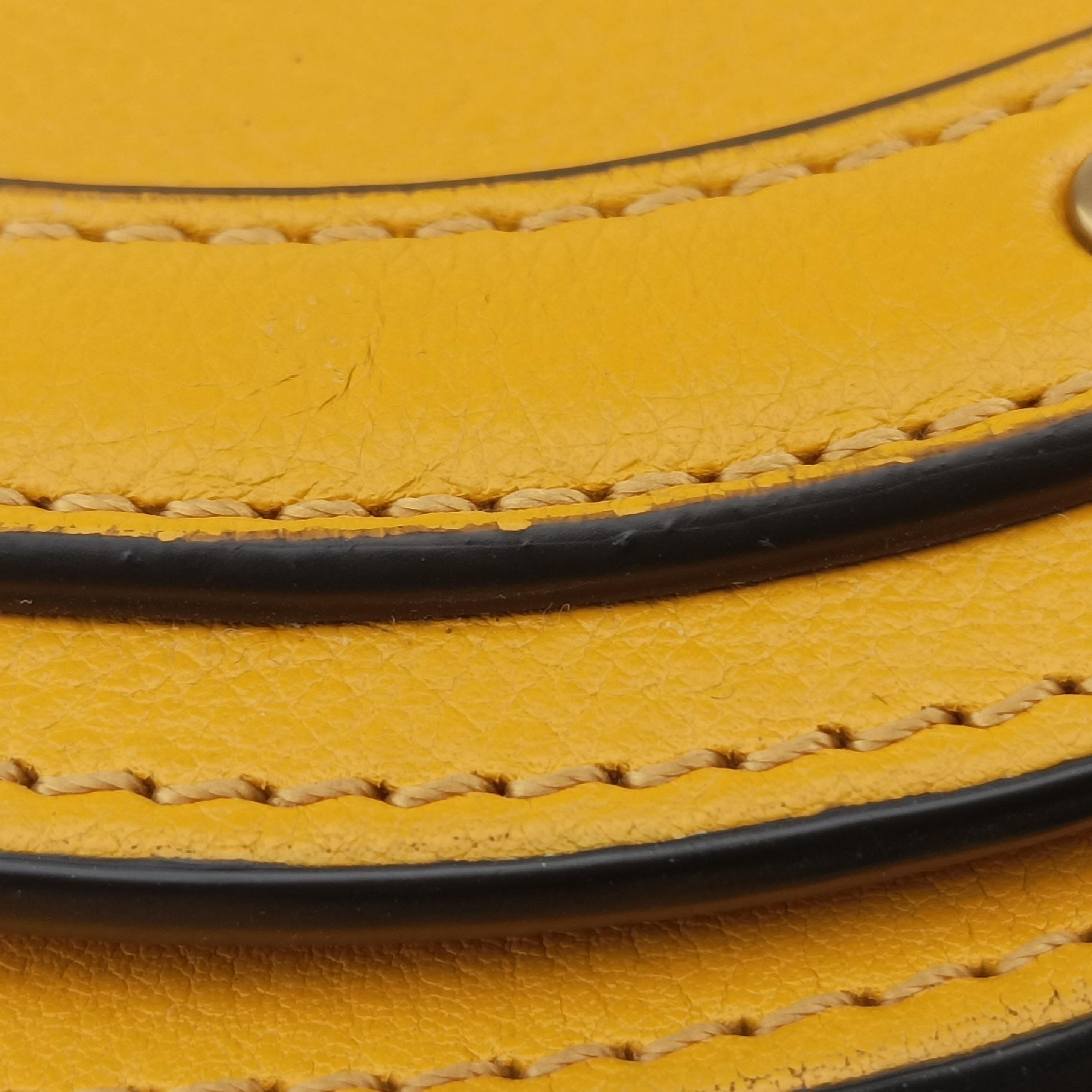 Pre-owned Chloe Nile Minaudiere Yellow Leather  handbag | stylenewstar