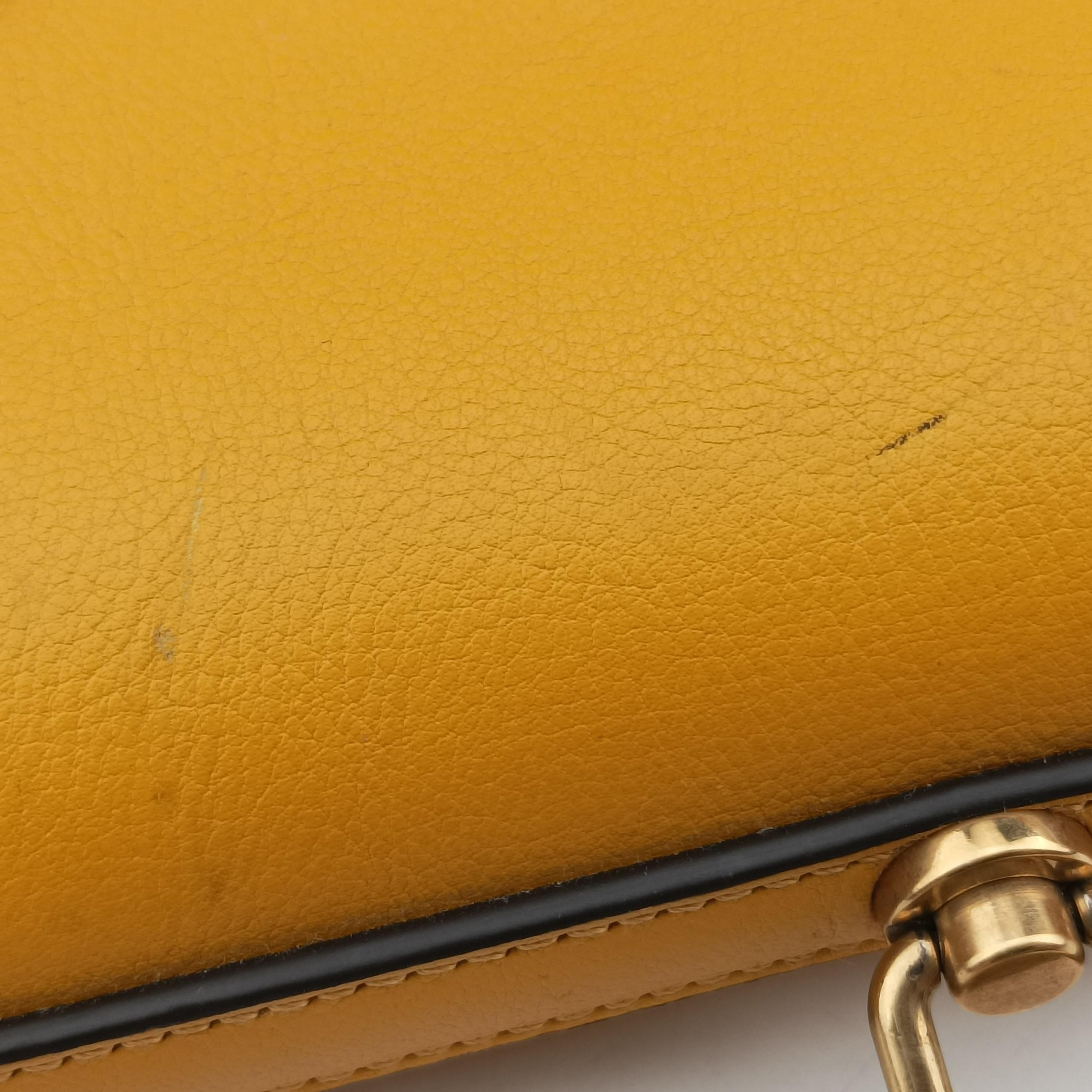 Pre-owned Chloe Nile Minaudiere Yellow Leather  handbag | stylenewstar