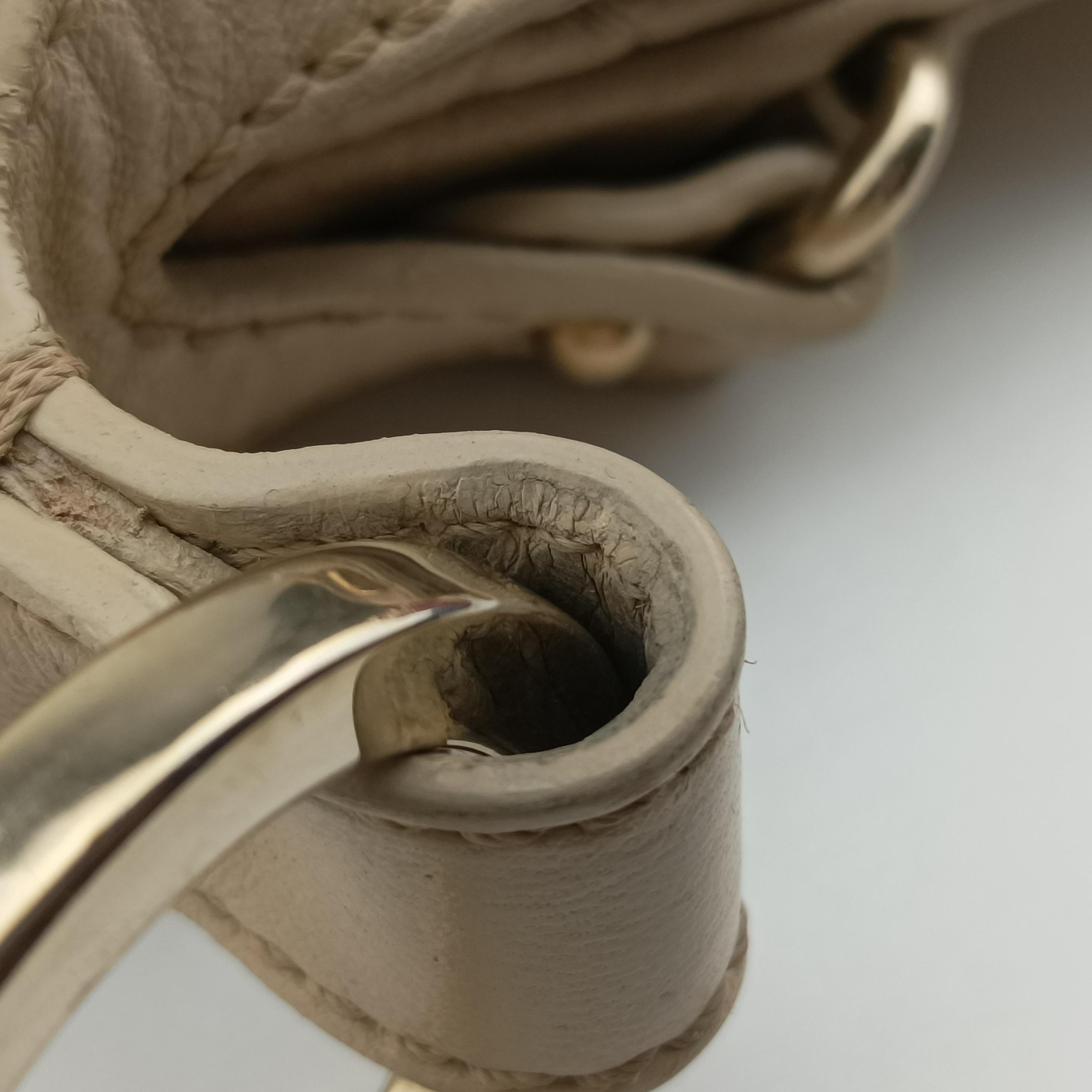 Pre-owned Fendi Vintage Knot Beige Leather 8BR414 shoulderbag | stylenewstar