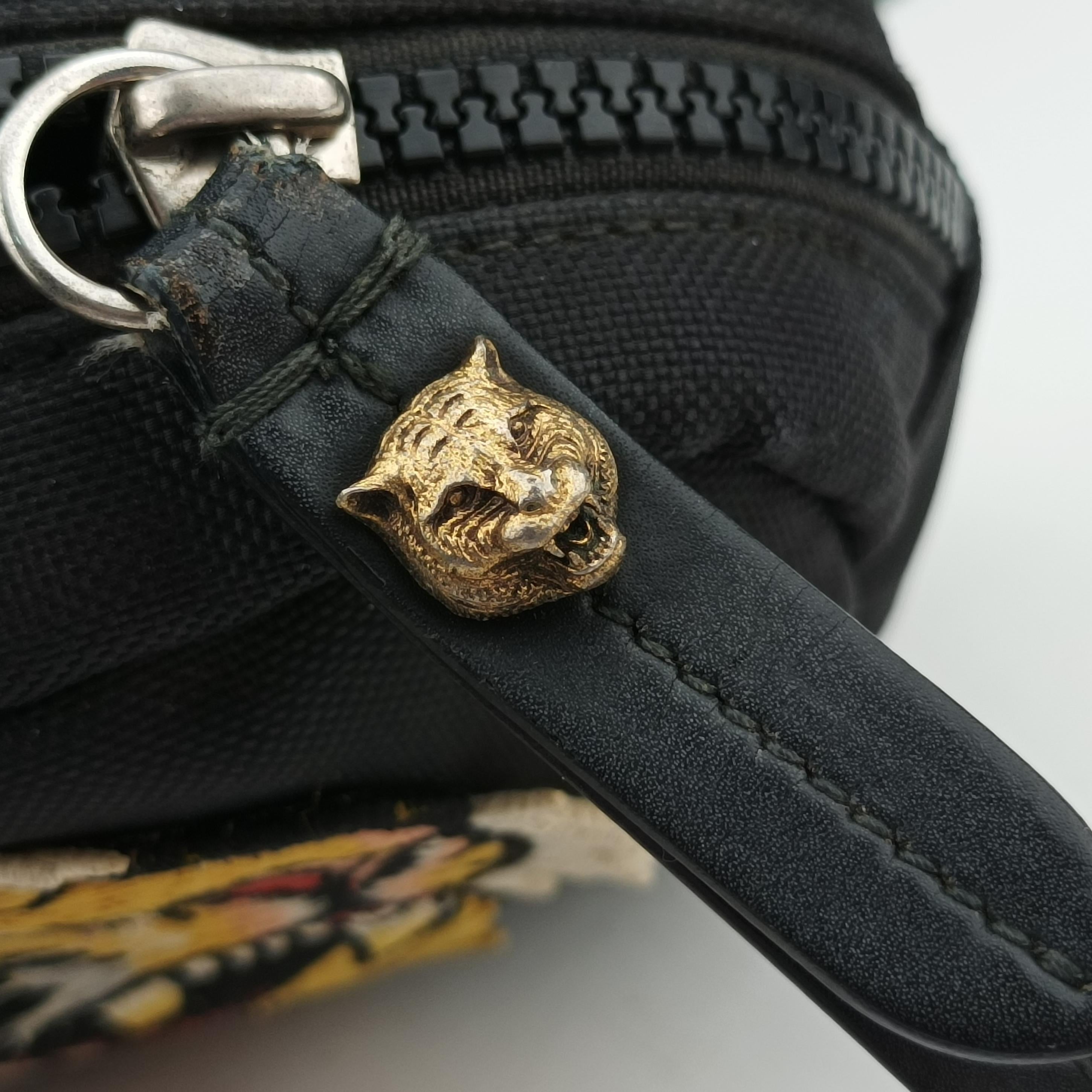 Pre-owned Gucci Tiger Embroidered Web Messenger Black×Multicolour nylon 523323 shoulderbag | stylenewstar