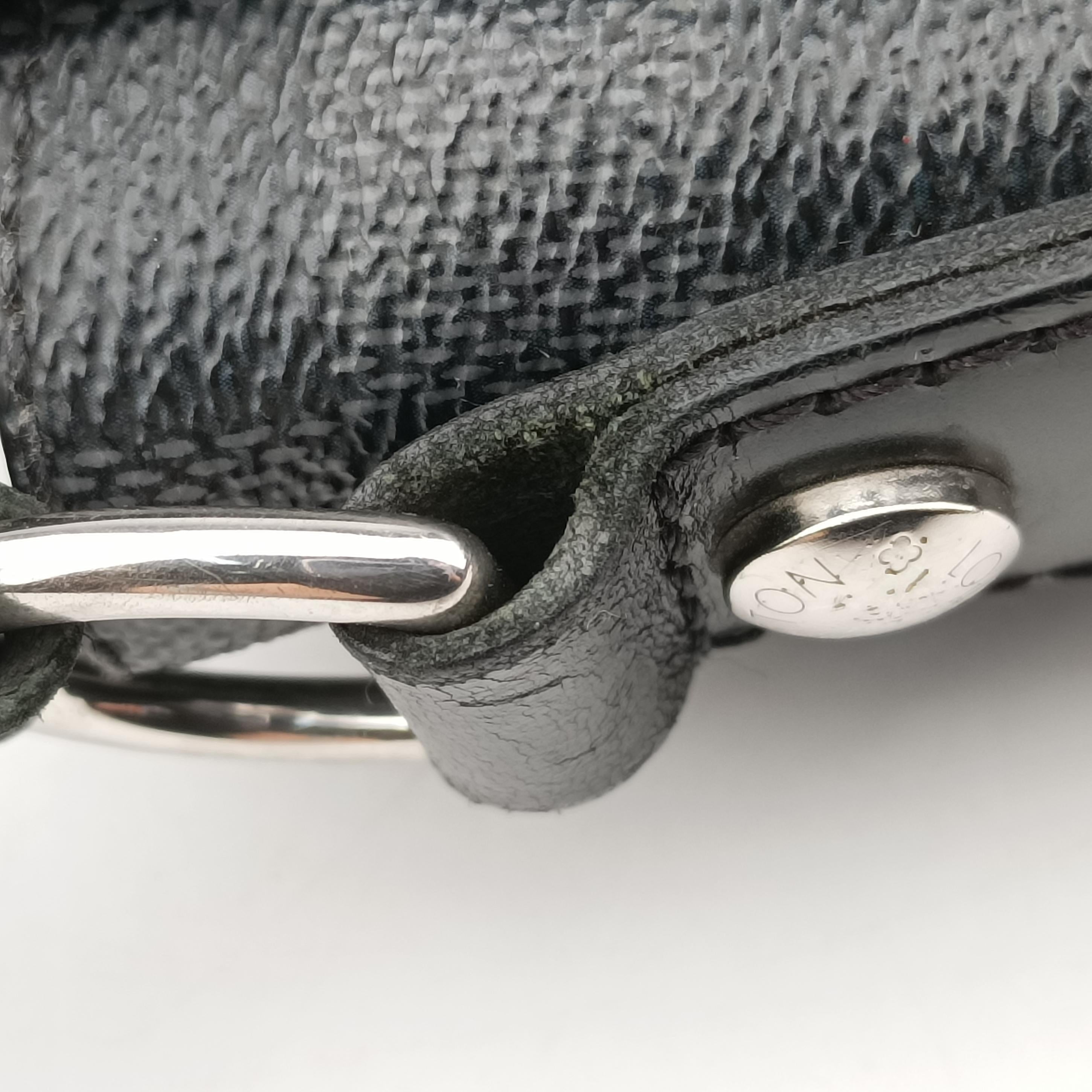 Vintage Louis Vuitton DANIEL MM Noir Damier GRAPHITE N58029 crossbodybag | stylenewstar