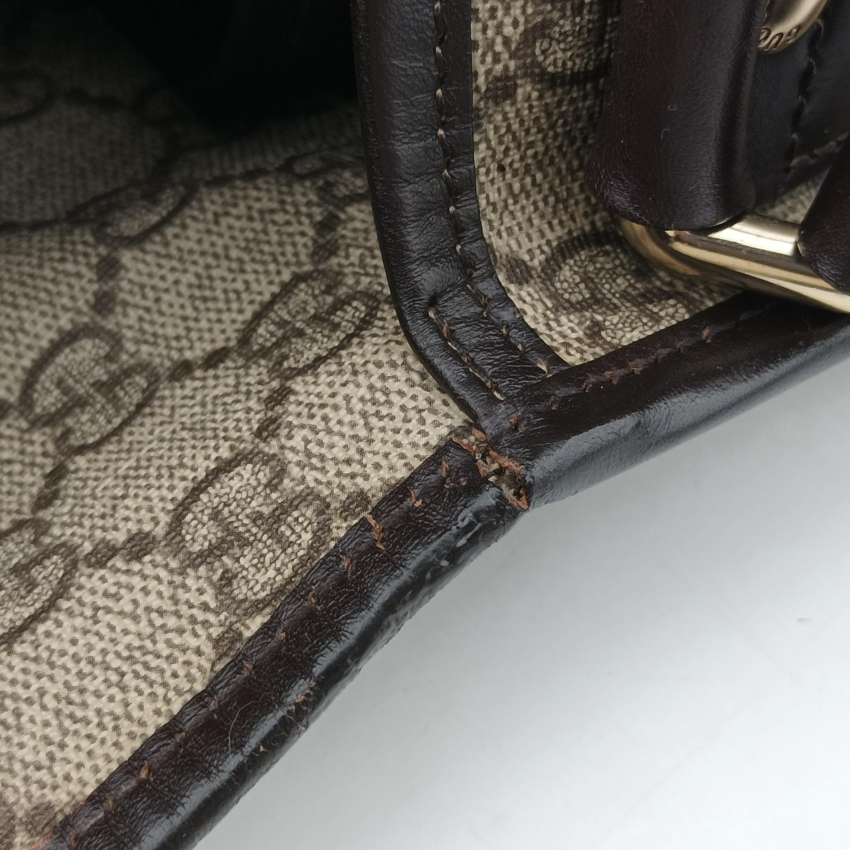Vintage Gucci GG Supreme brown×red×green Canvas 211130 shoulderbag | stylenewstar